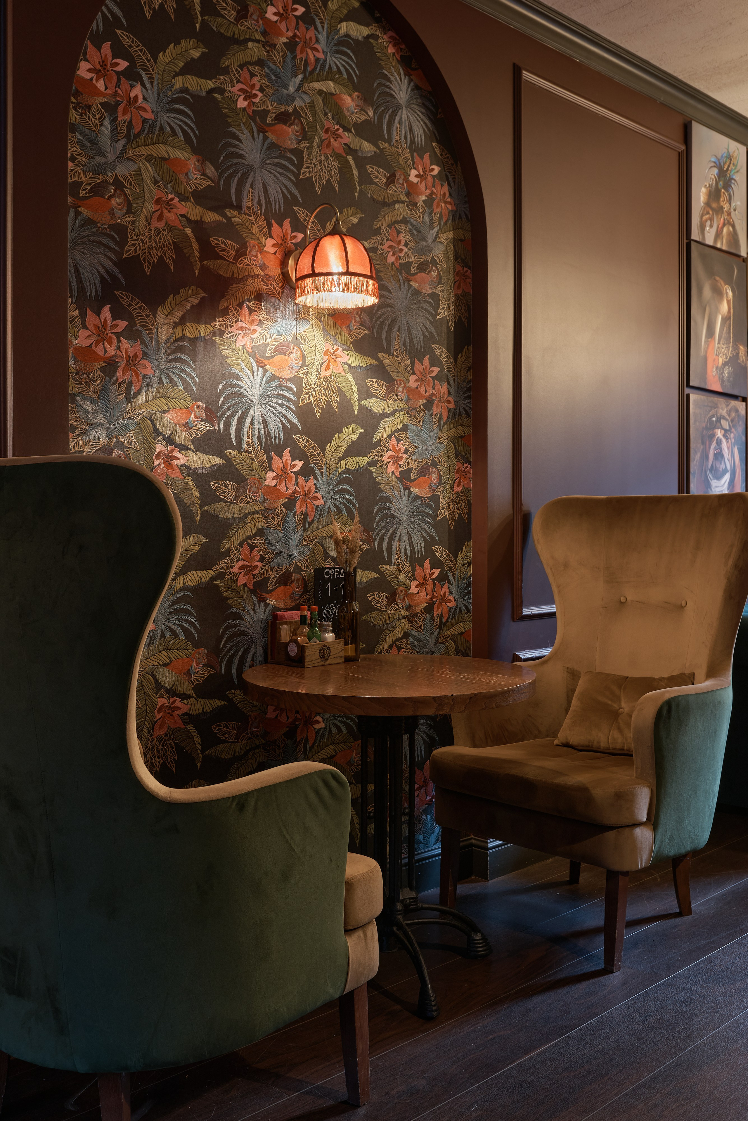 The Tony Pub. Абросимов Лев интерьерный и архитектурный фотограф