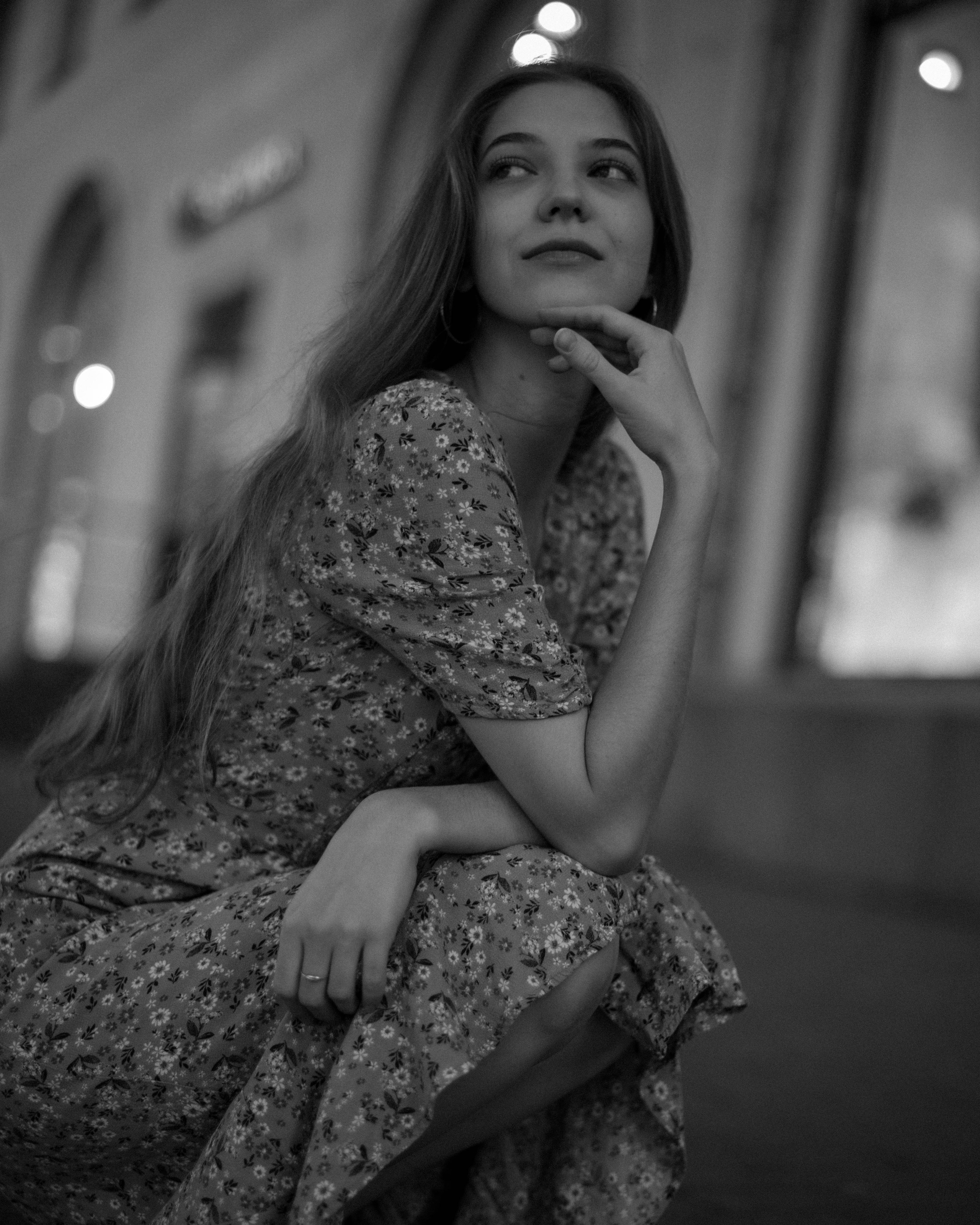 Ася. Женский фотограф. Создатель украшений ручной работы. Модель