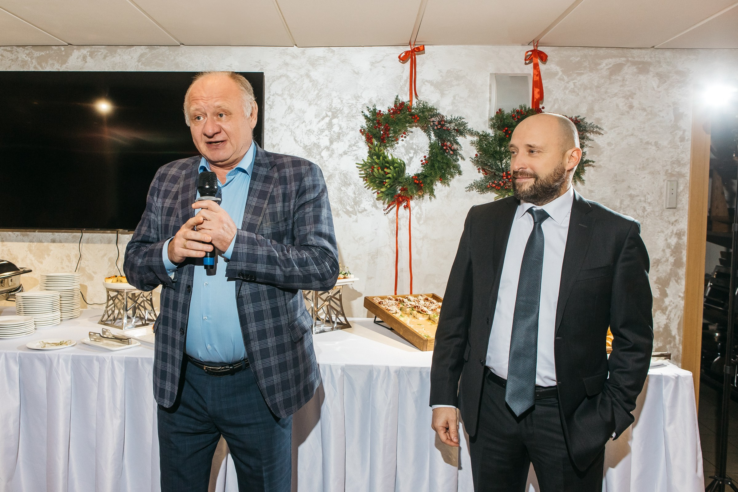 Хороший репортажный фотограф на корпоратив в Питере