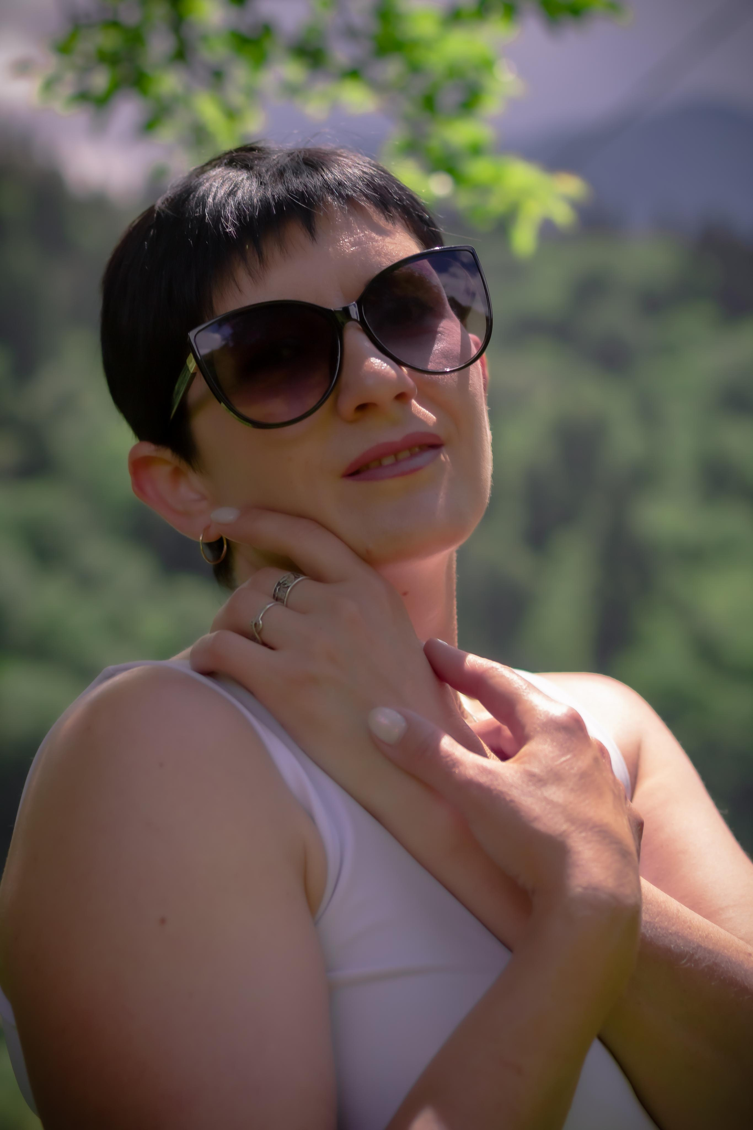 Фото в горах в солнечный день. Палящее солнце, жесткие тени. И мы справились. Фотограф и видеограф в Ставрополе Инна Попова