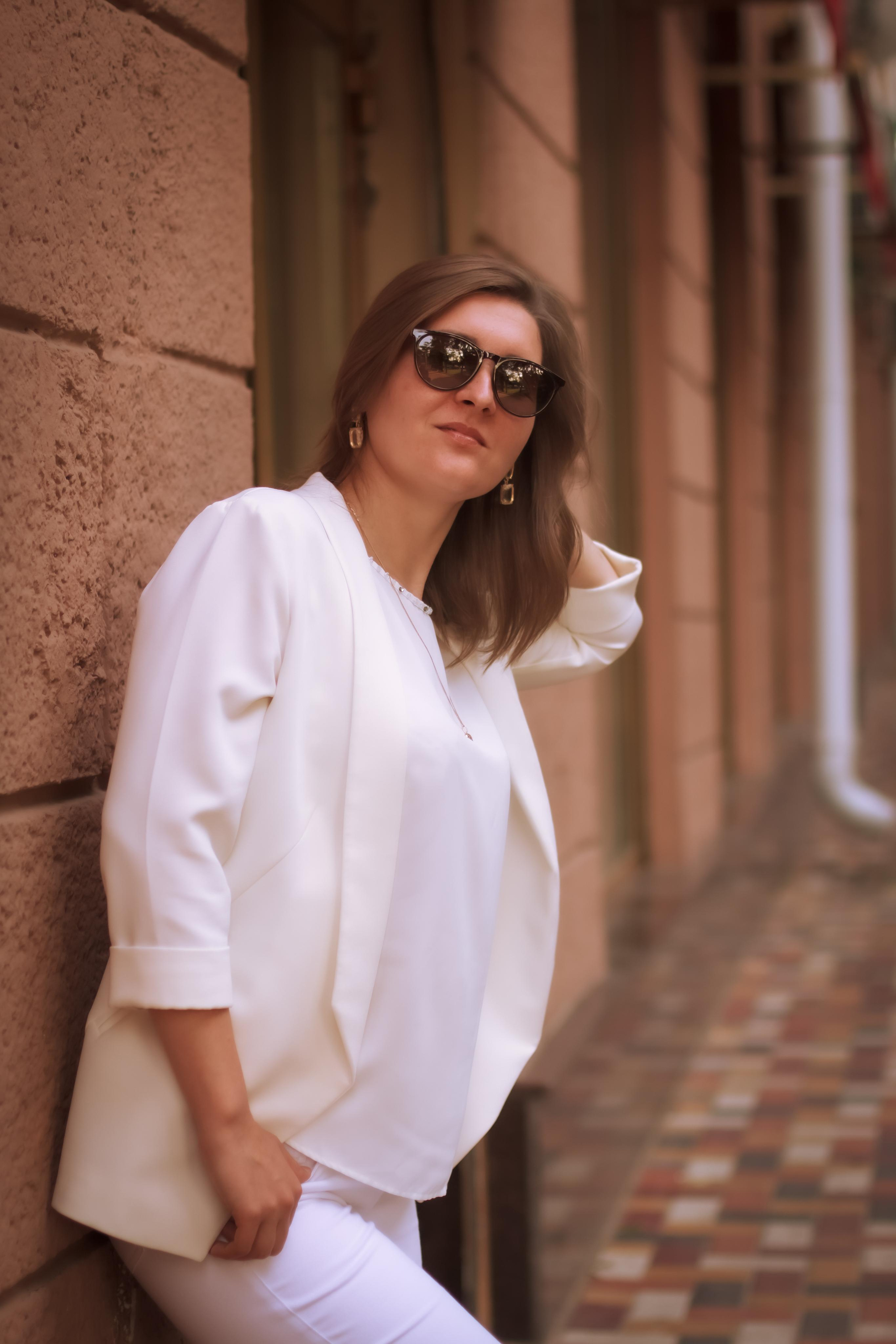 На прогулке по городу с Анной-парк, фонтаны, улицы, площадь. Фотограф и видеограф в Ставрополе Инна Попова