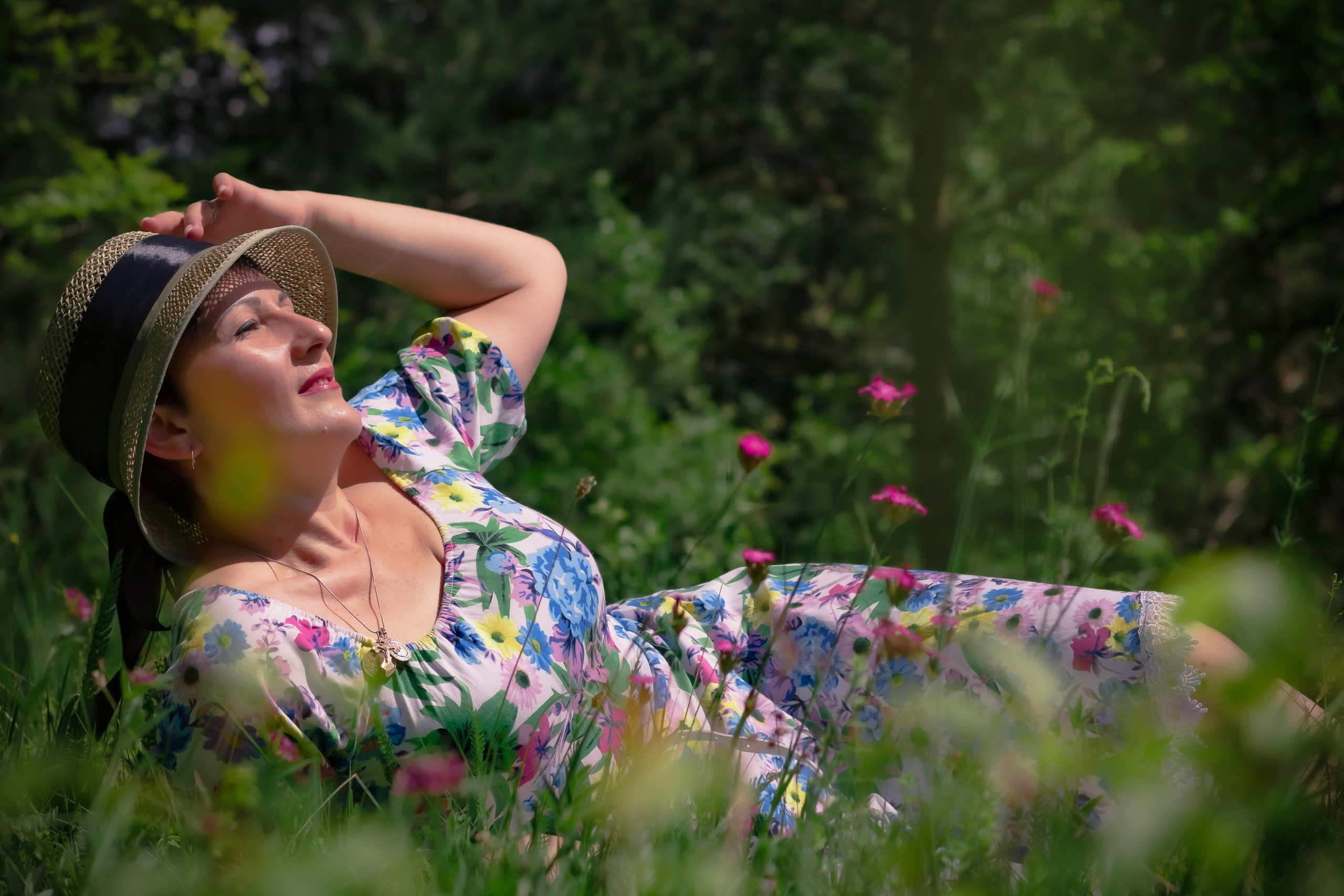 Фото в горах в солнечный день. Палящее солнце, жесткие тени. И мы справились. Фотограф и видеограф в Ставрополе Инна Попова