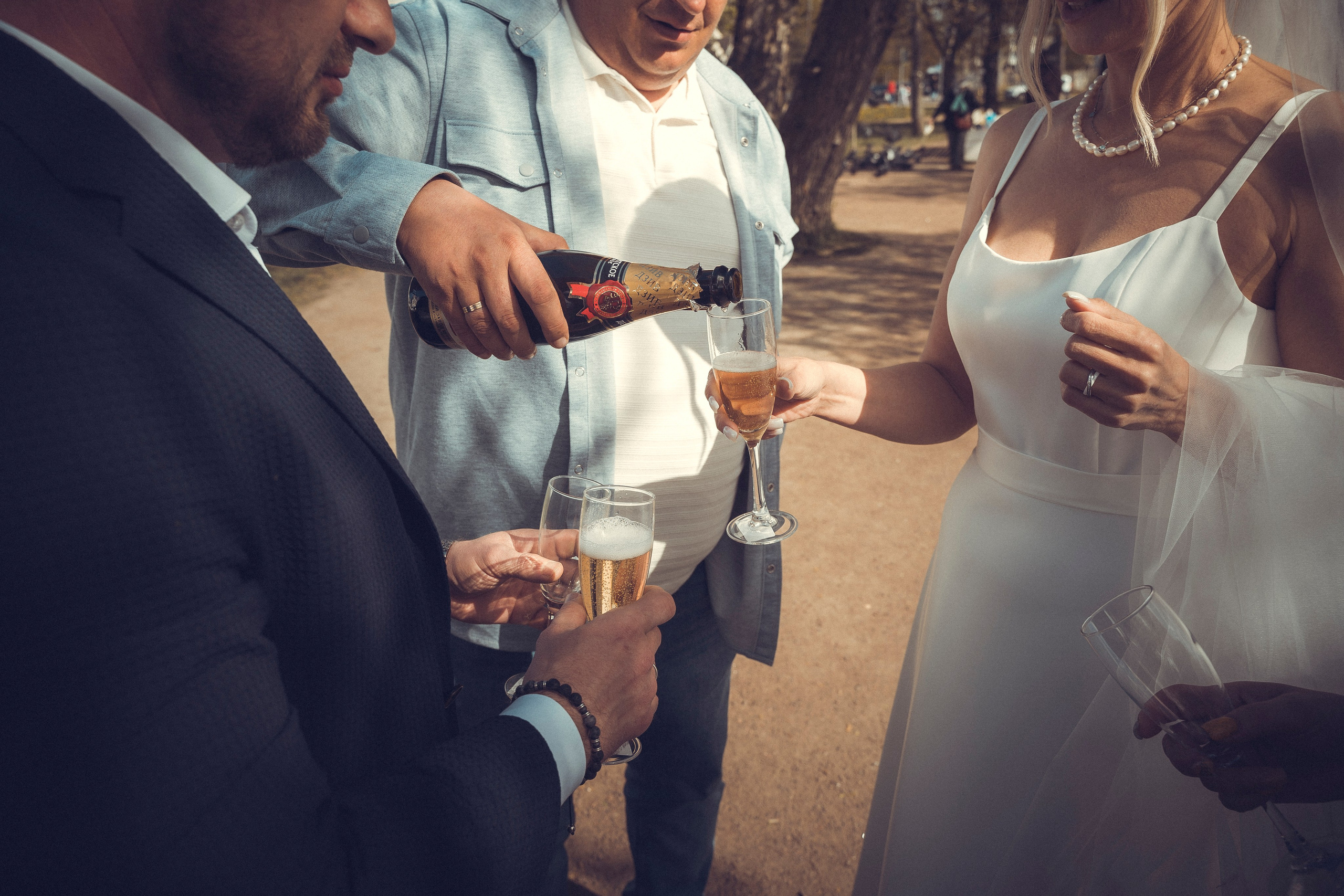 Свадебная фотосессия после регистрации