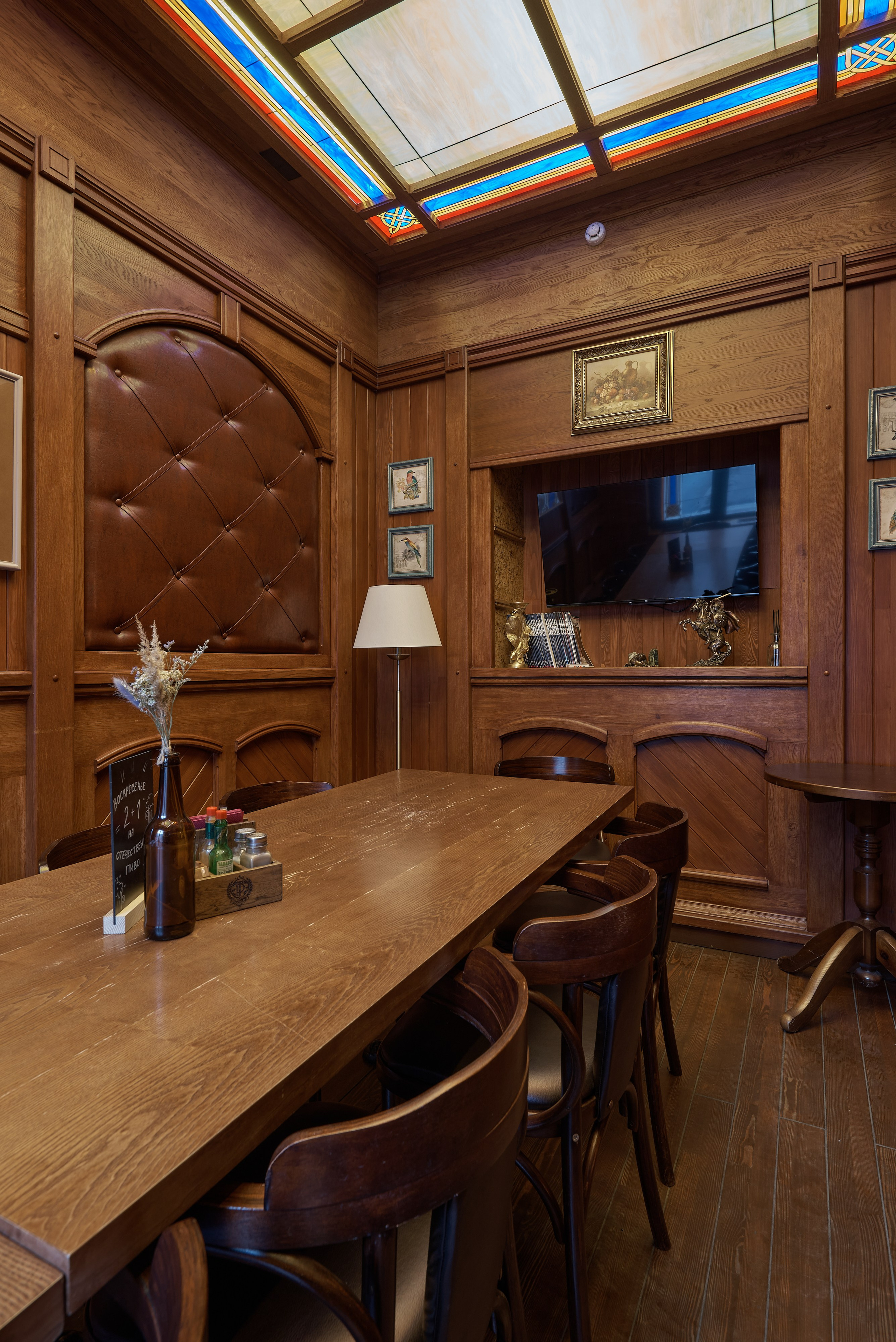 The Tony Pub. Абросимов Лев интерьерный и архитектурный фотограф