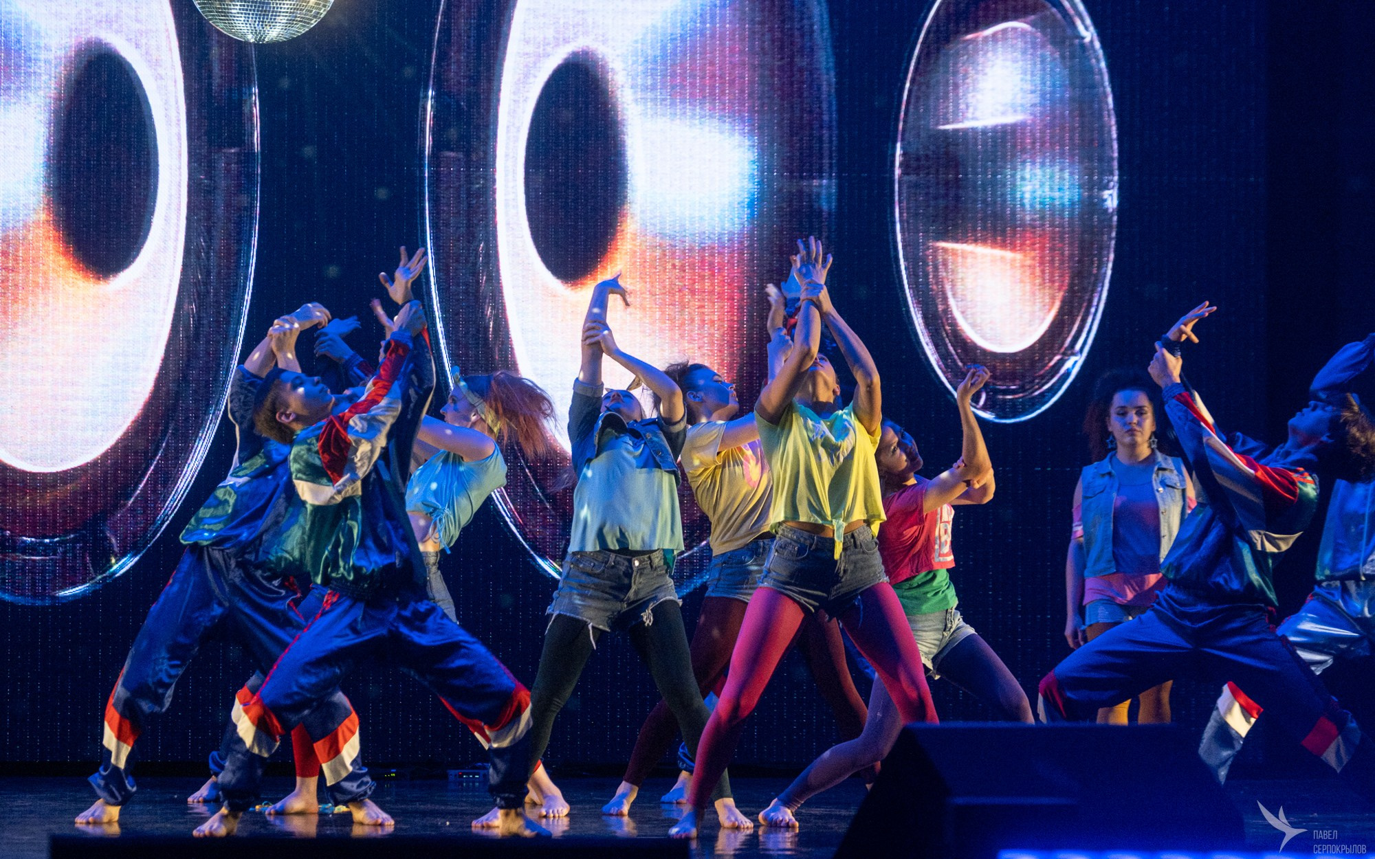Юбилейный концерт студии эстрадного танца «Изумрудный город». Репортажный фотограф в Казани Павел Серпокрылов