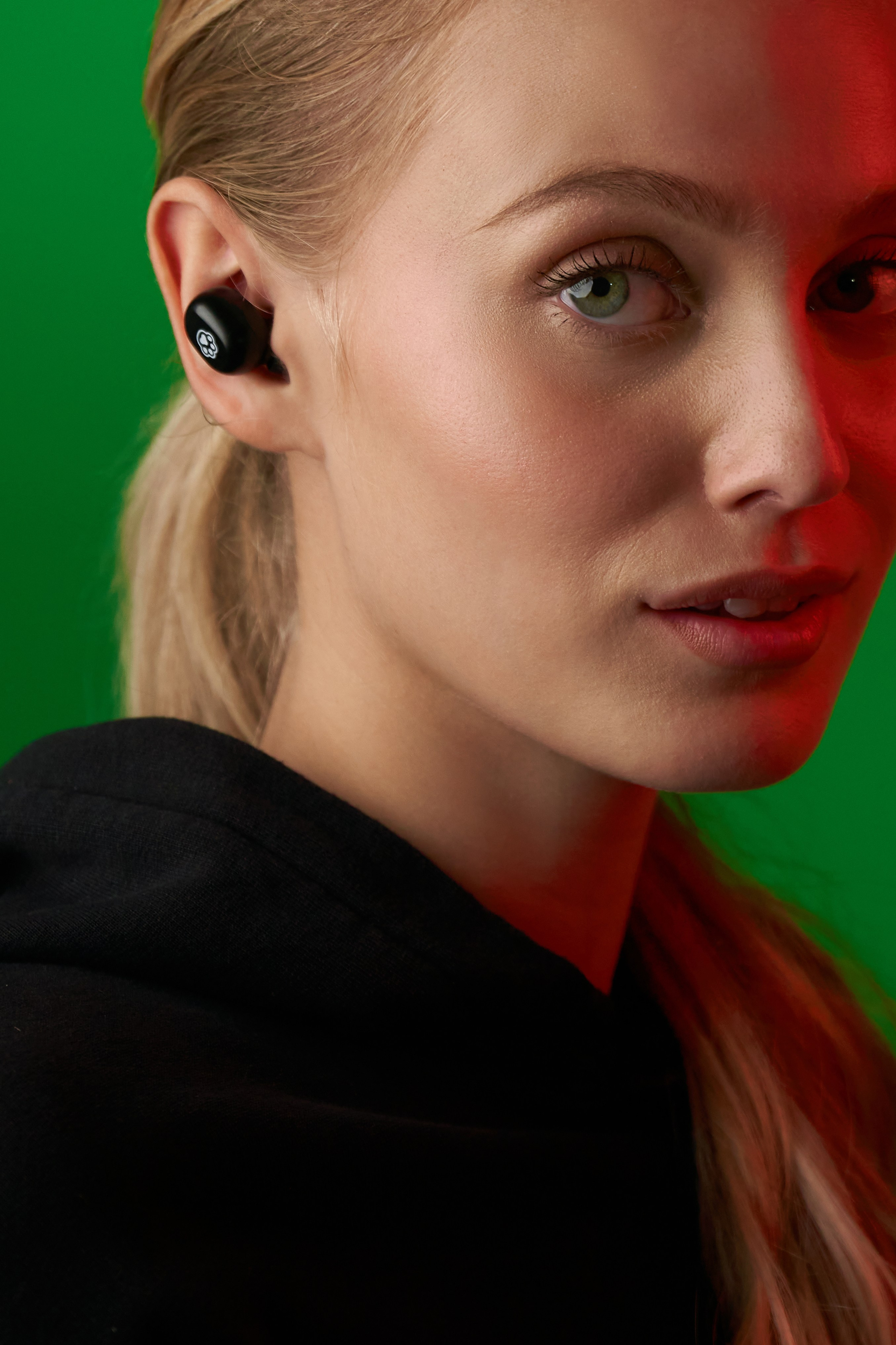 Наушники. Фотограф Валерий Федяев | vallerzu