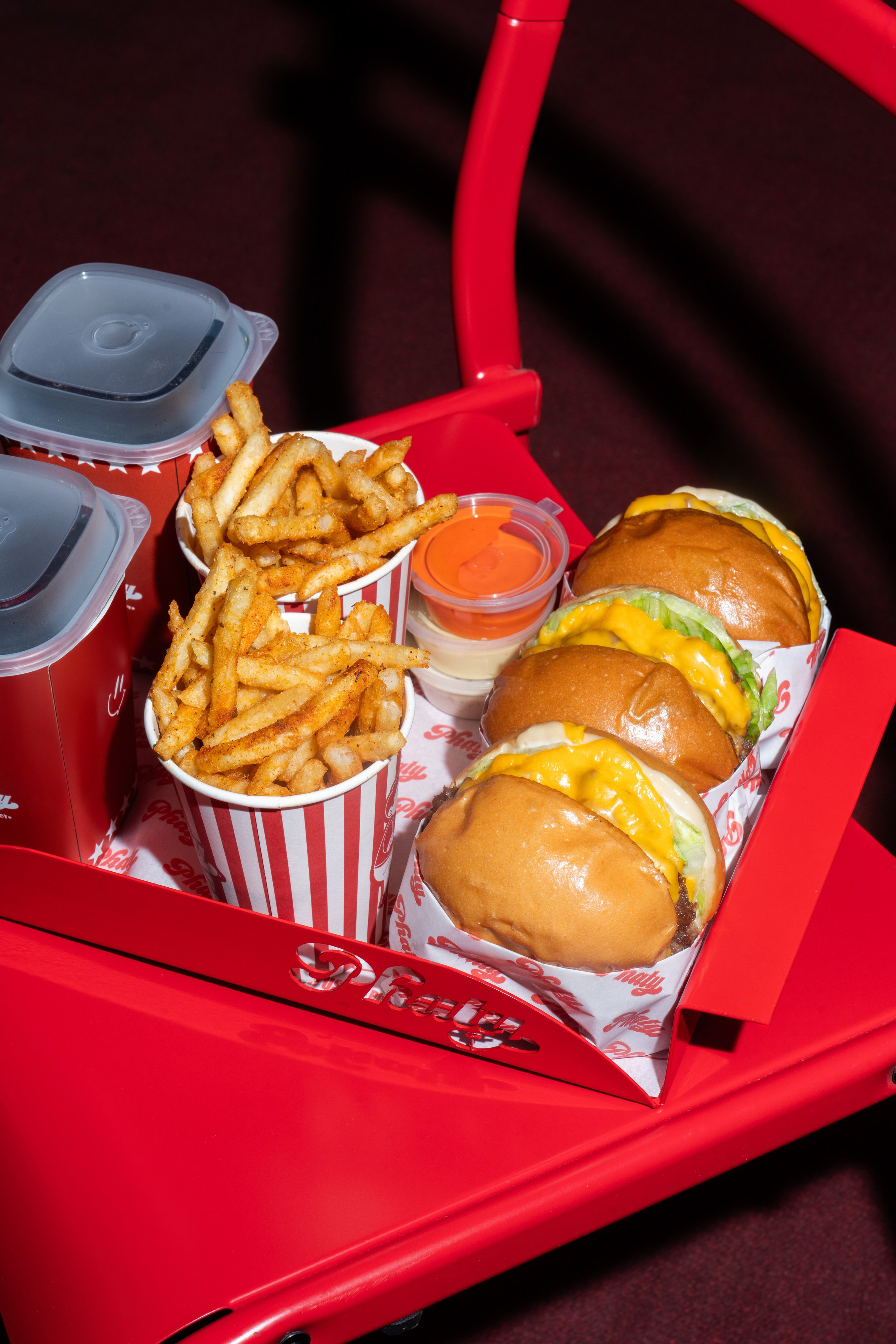 Предметная ретушь. Илья Игнатченко — фотограф