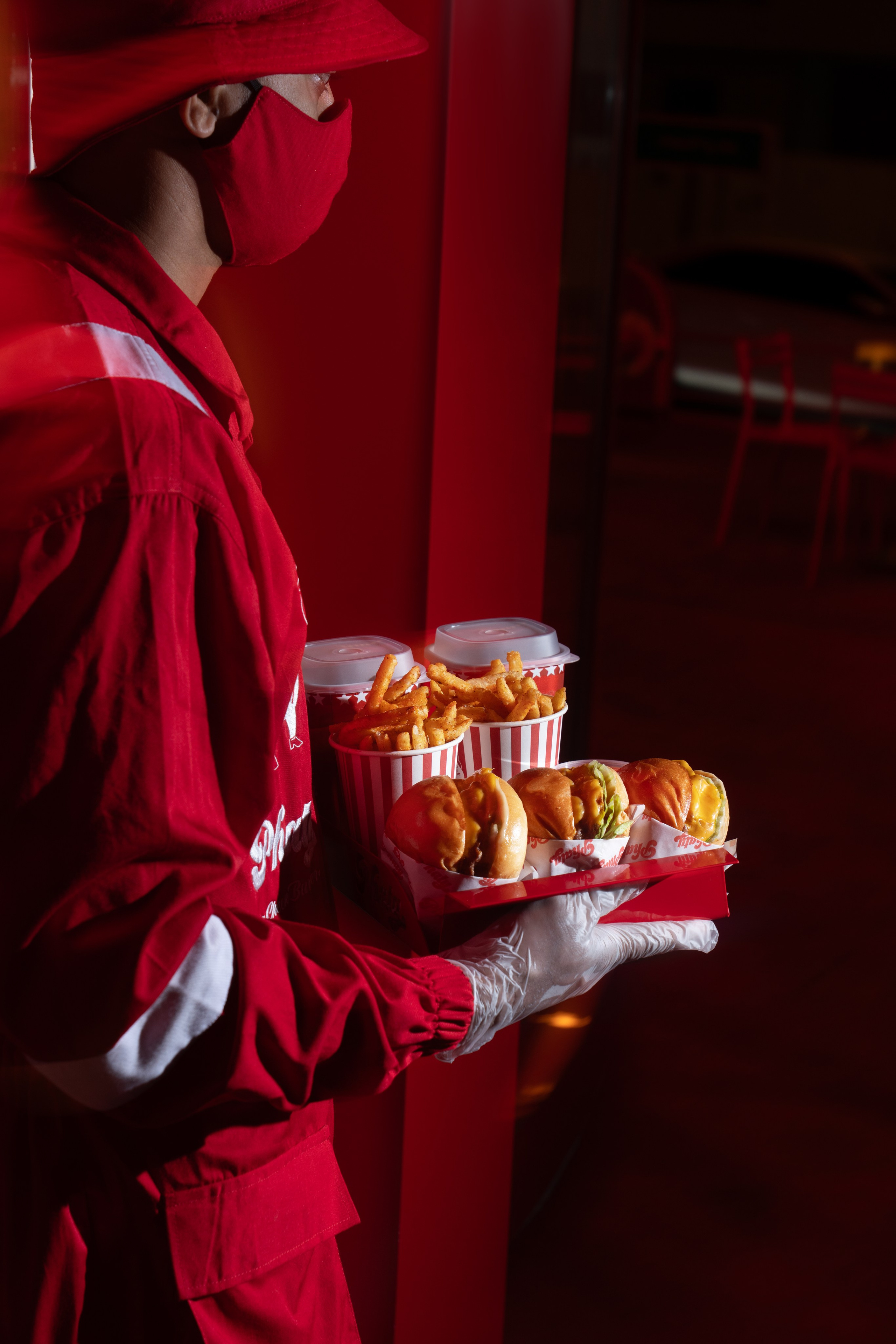 Предметная ретушь. Илья Игнатченко — фотограф