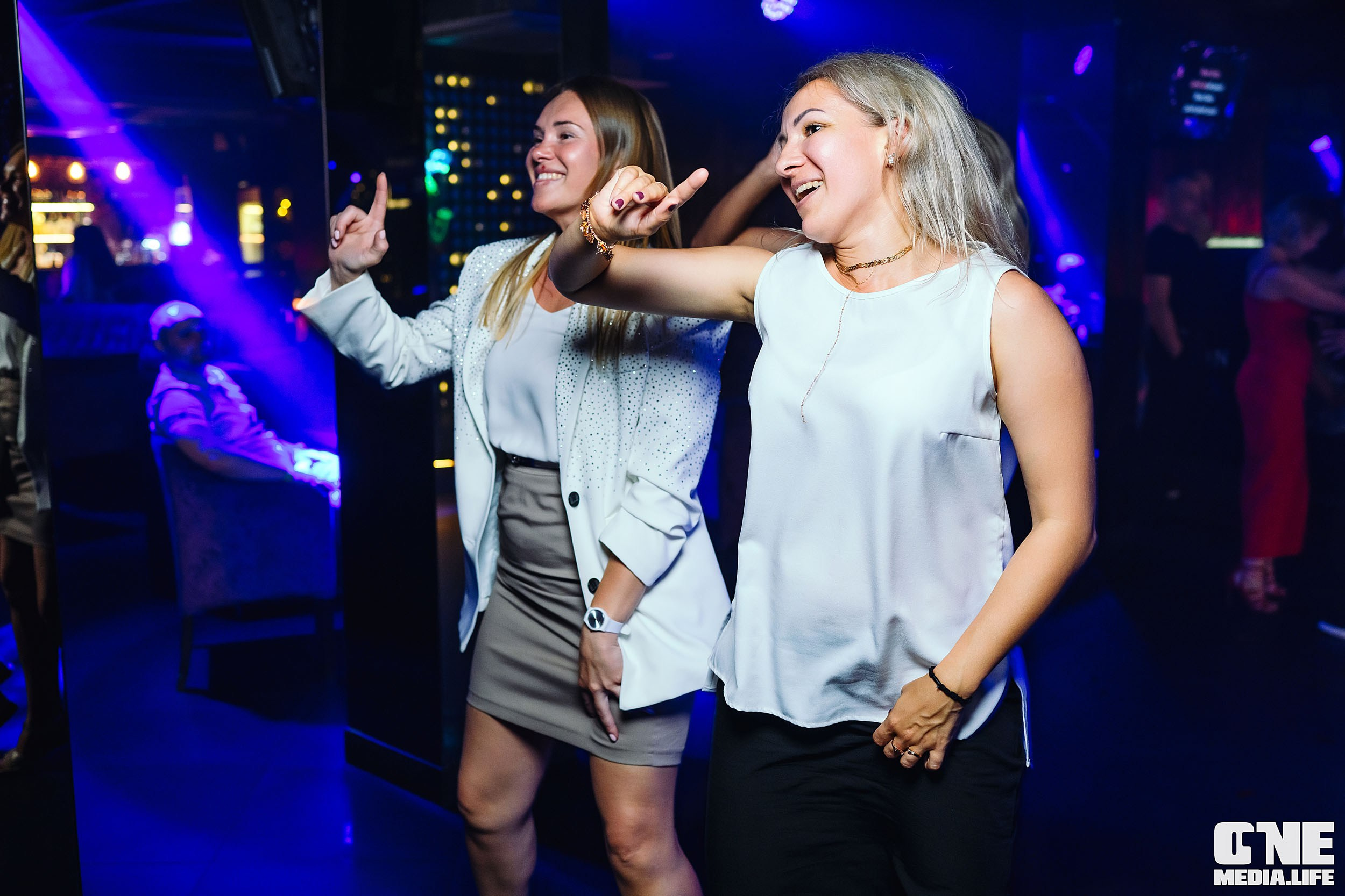 Фоторепортаж из караоке-клуба Эйфория. One Media Life: фоторепортажи, фотоотчеты с мероприятий и заведений