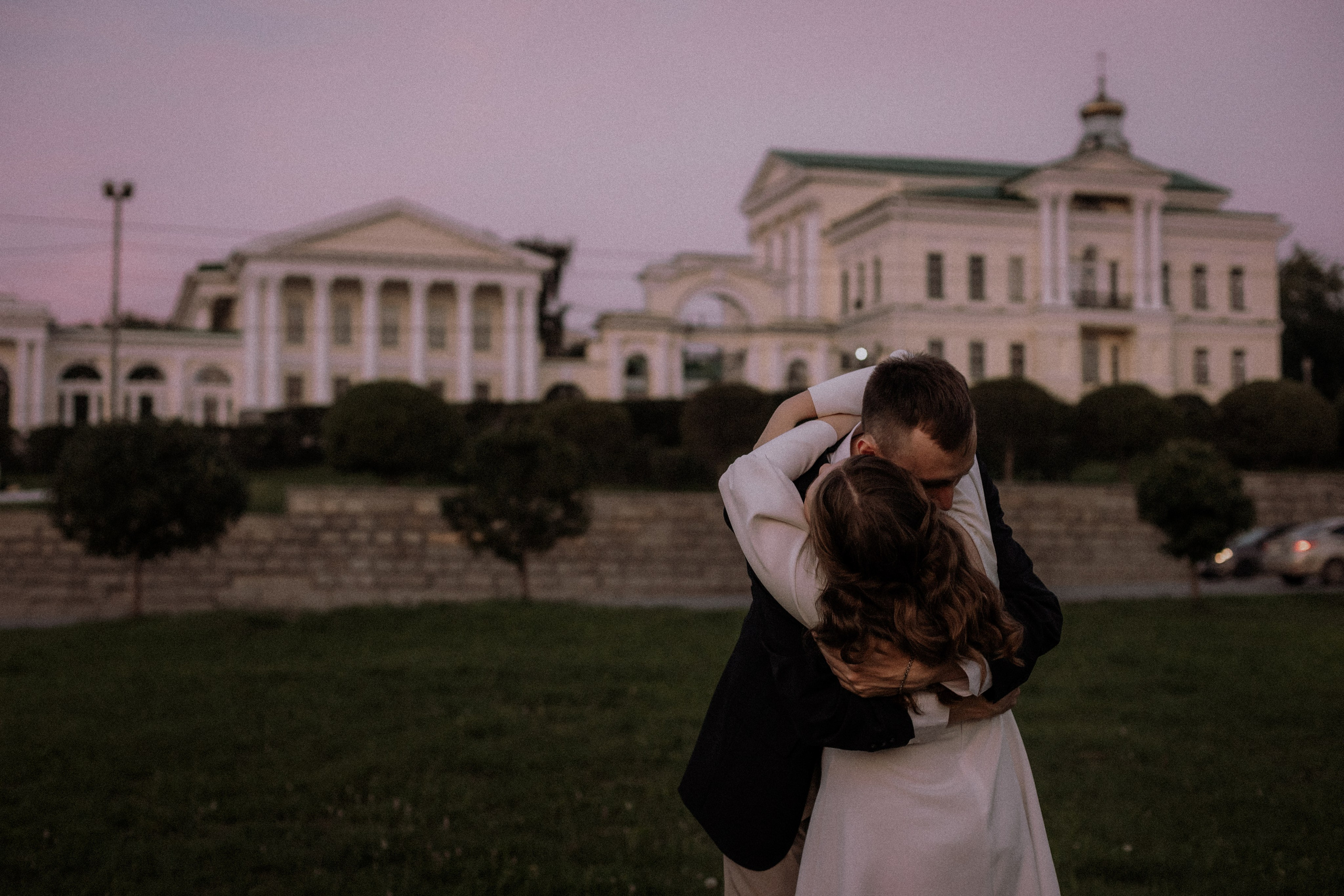 Предсвадебная love story на закате. Свадебный фотограф, Love Story Екатеринбург, Тюмень Кострова Елизавета