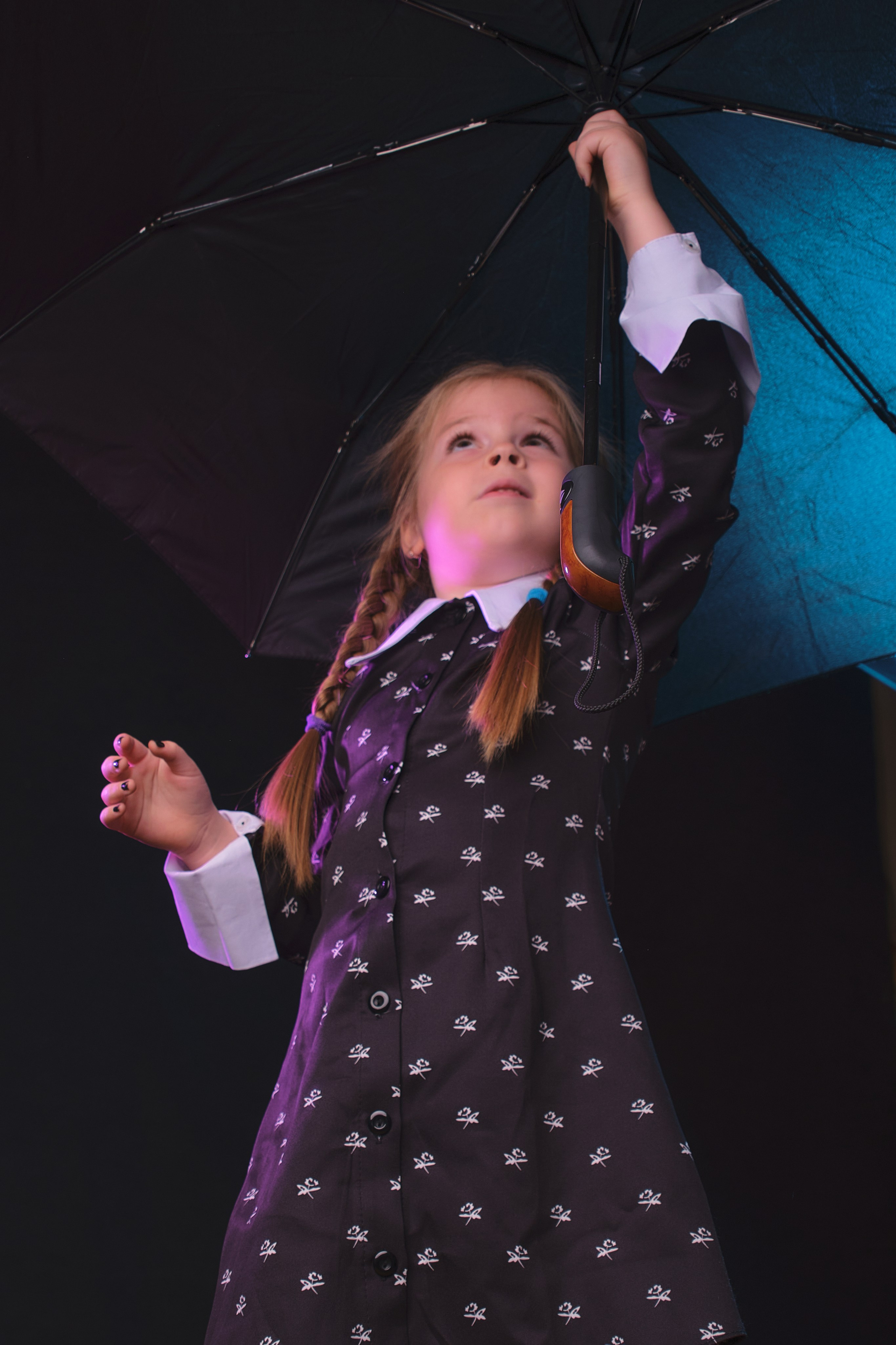 Съёмка в стиле сериала «Уэнсдей». Семейный и женский фотограф в Новомосковске и Узловой Михеева Татьяна