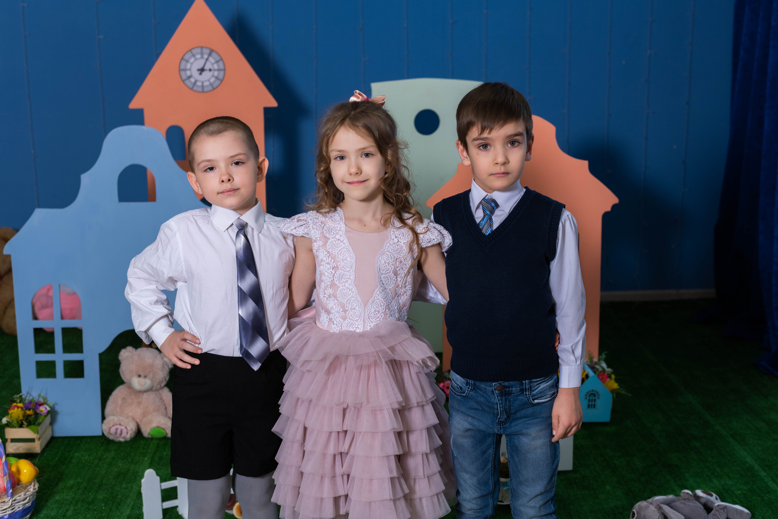 Что делать если фотографа не пускают в ДС?. Выпускные альбомы в Подольске Москве и МО