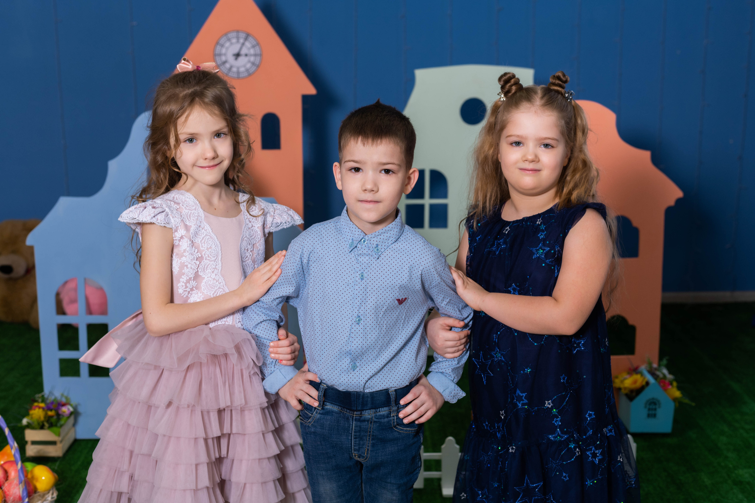 Что делать если фотографа не пускают в ДС?. Выпускные альбомы в Подольске Москве и МО