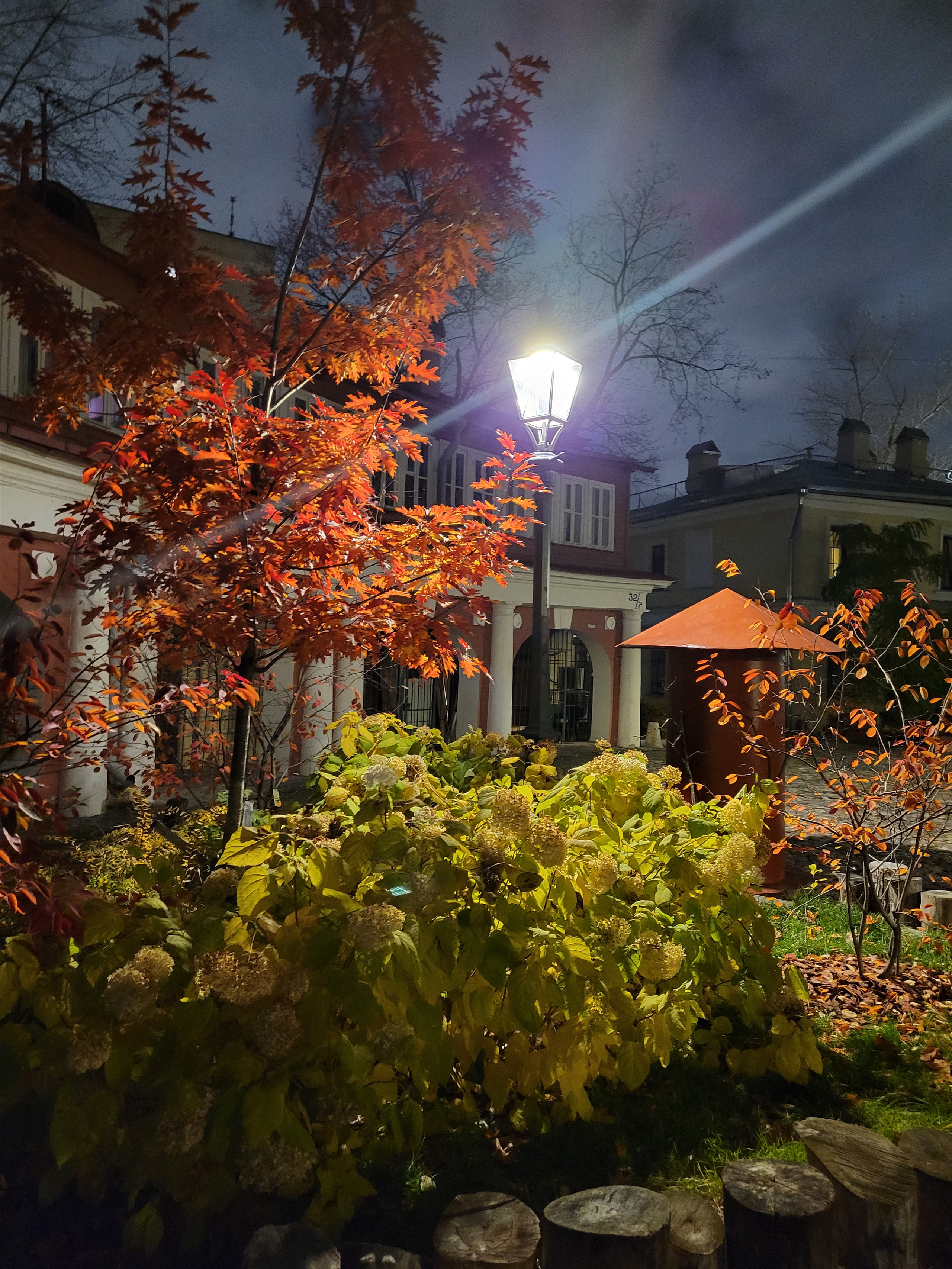 Дом с циклоференциями помнит гостившего в 1812 г. Наполеона