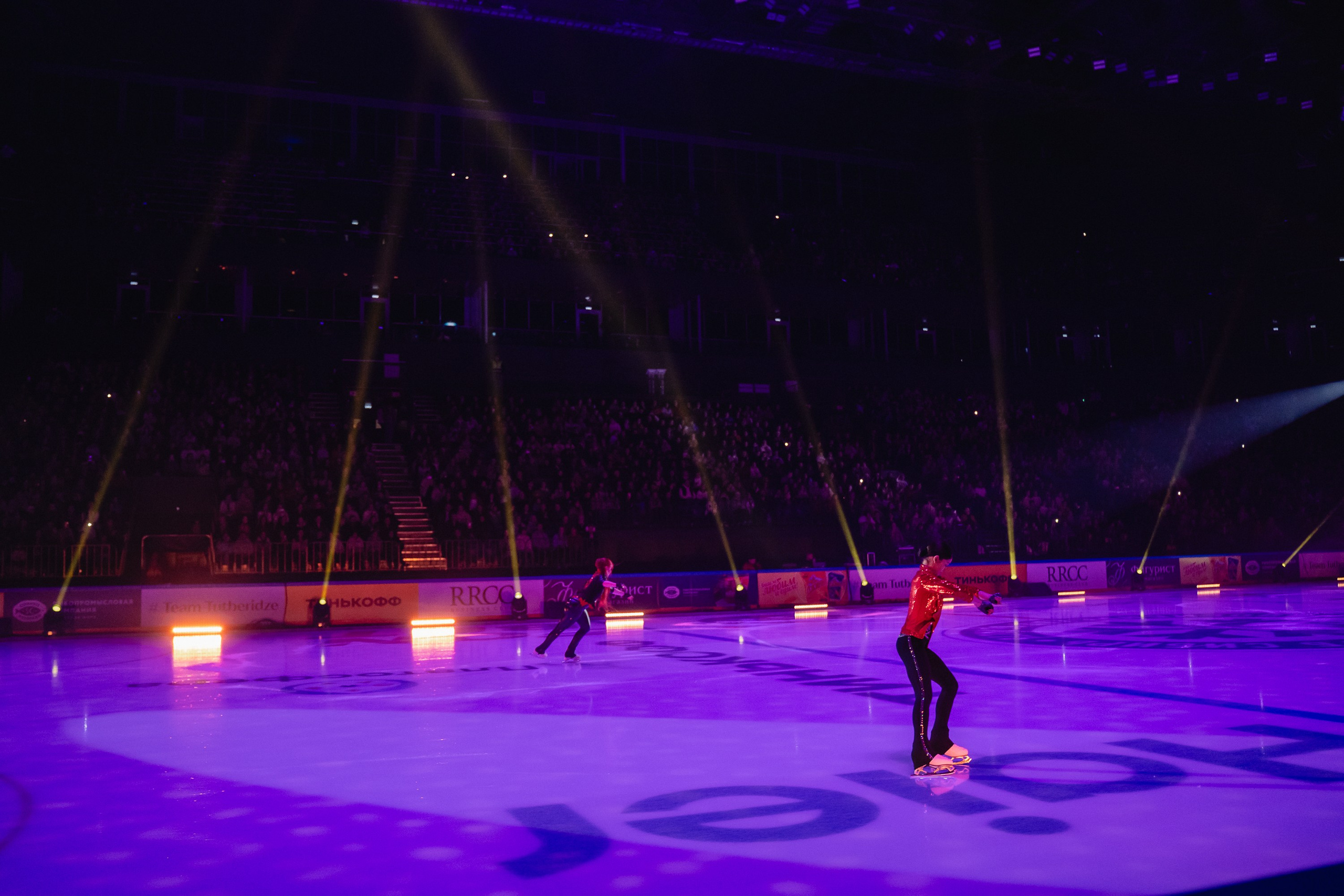 Шоу «Чемпионы на льду» в Новосибирске. Воробьева Ксения — Спортивный и танцевальный фотограф Новосибирск