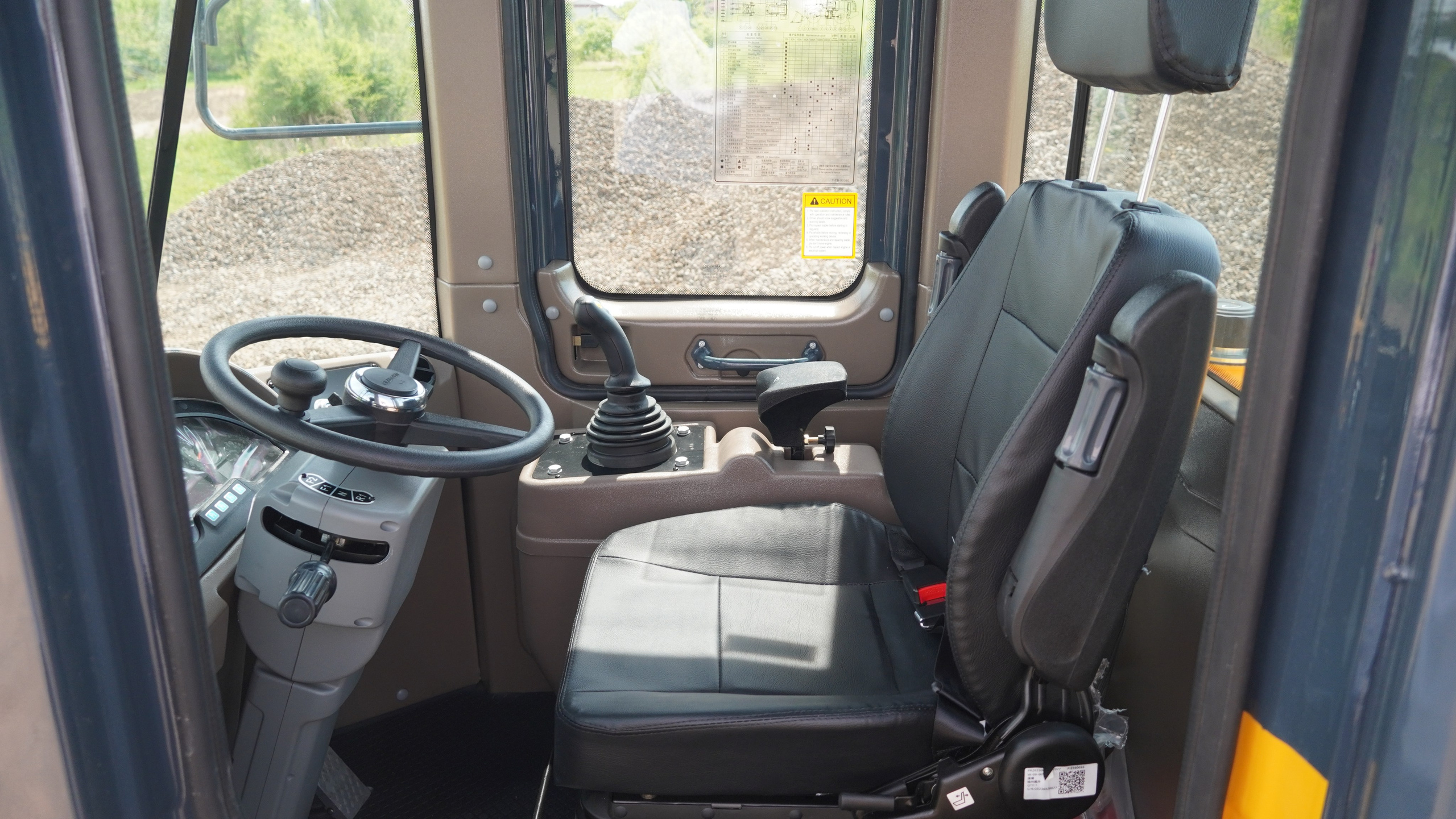 Фото фронт.погр. 936. Продажа и обслуживание грузовой техники и спецтехники в г. Новосибирск компания СТИ