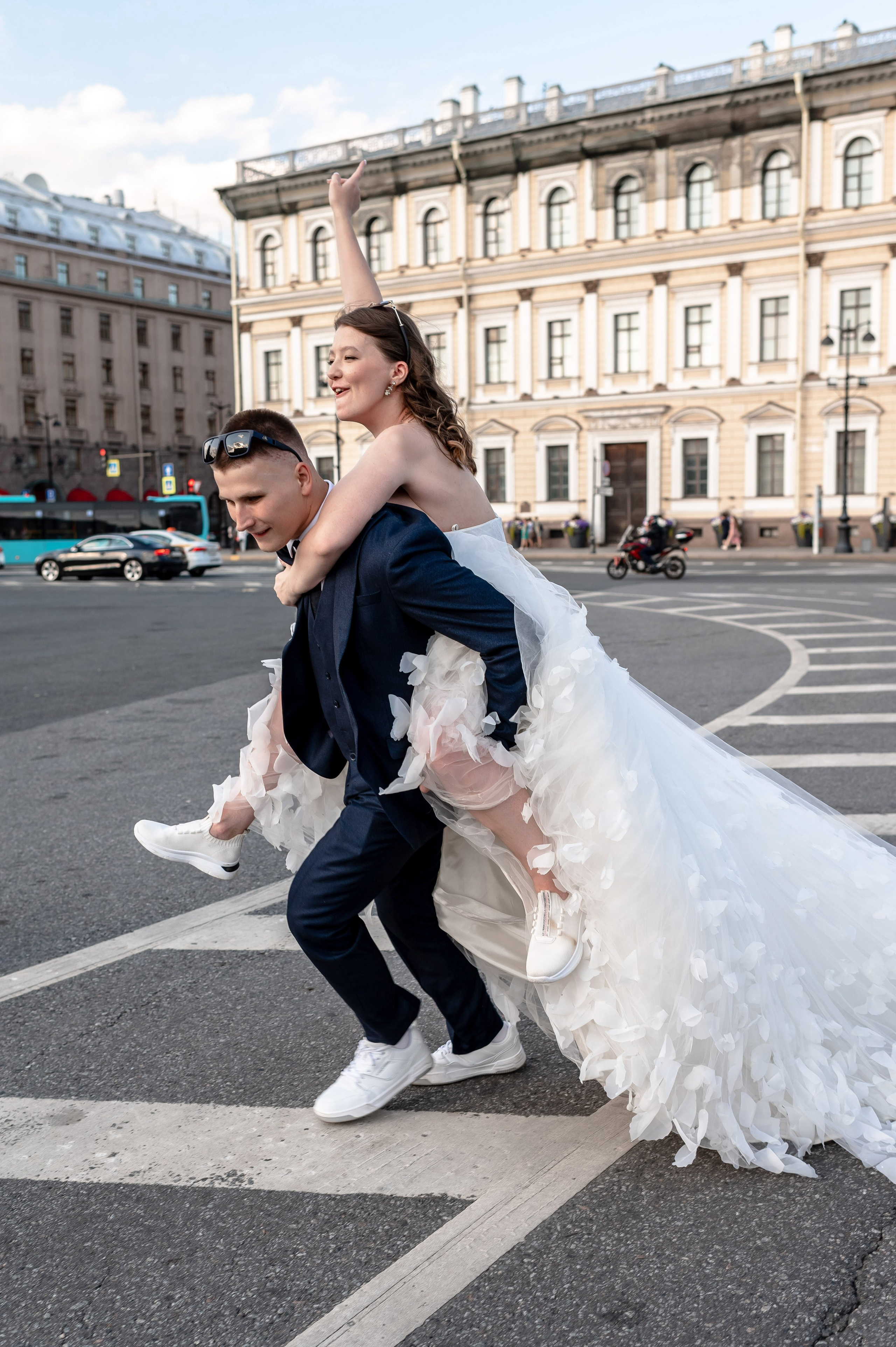 Зажигательная и динамичная свадебная фотосессия Анастасии и Максима. Портретный, семейный и свадебный фотограф в Санкт-Петербурге и в Пушкине Ширяев Денис