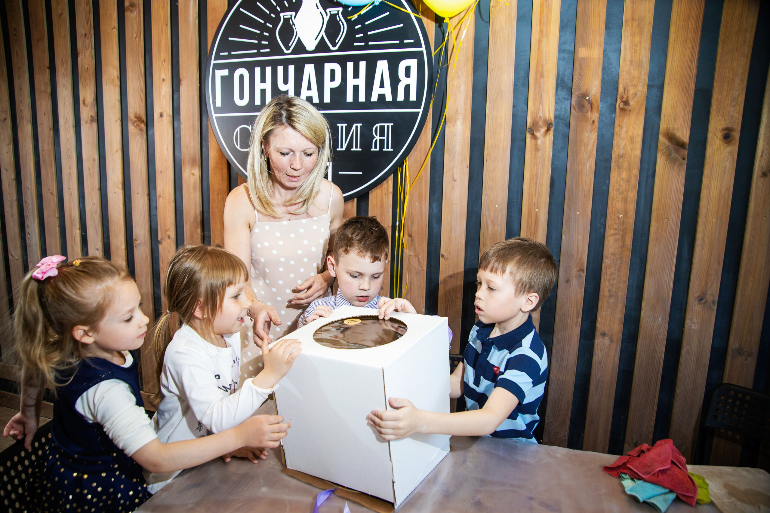 Фото и видео съёмка детского дня рождения в Москве. Профессиональная фото и видеосъемка. Москва