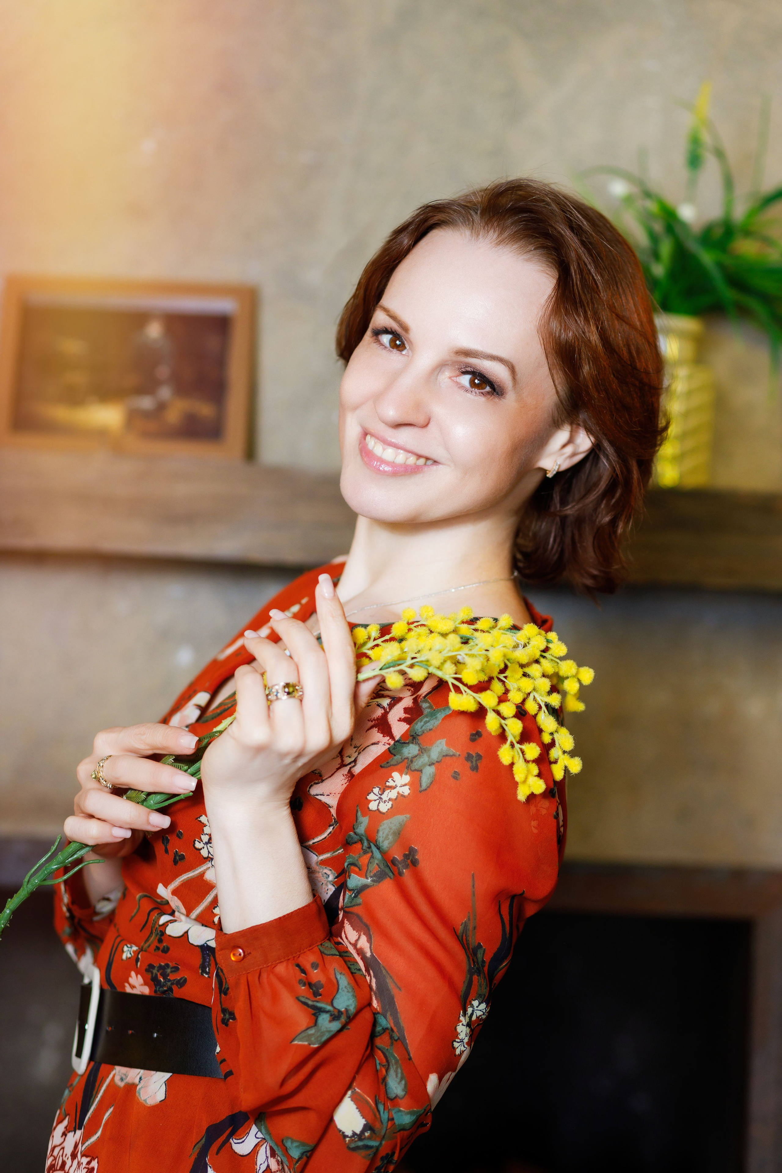 Студийная фотосессия для девушек в Москве. Профессиональная фото и видеосъемка. Москва