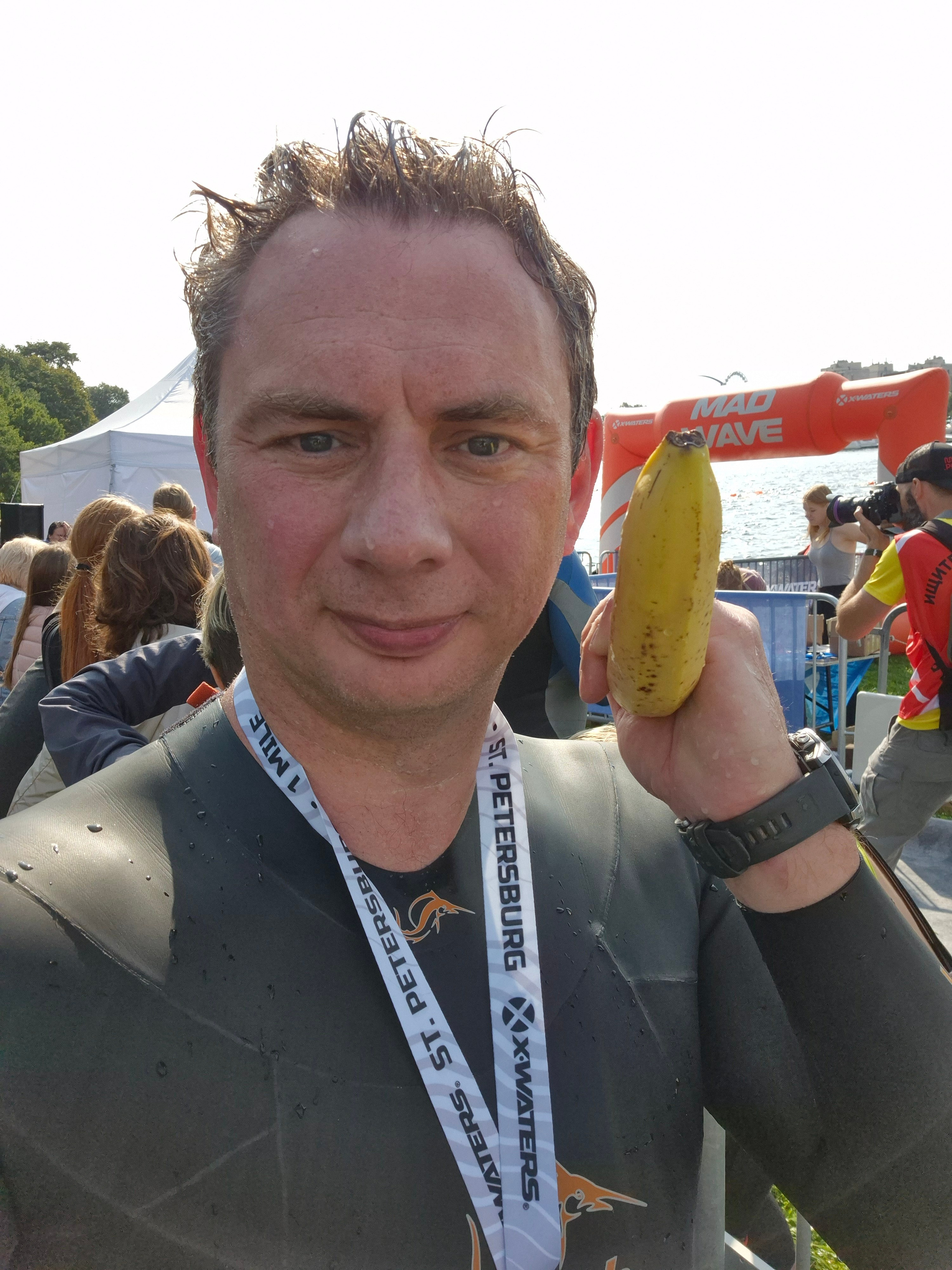 На финише кроме медали и банана еще ждало солнышко