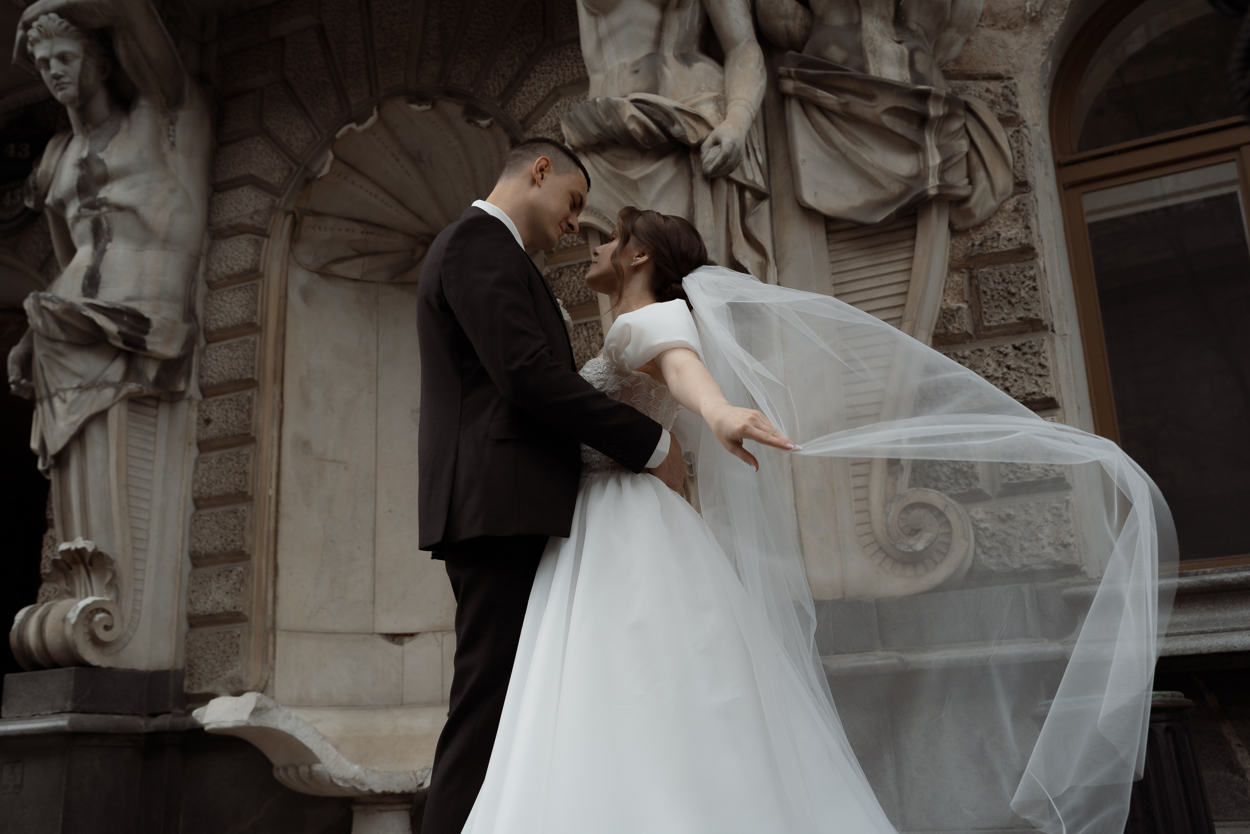 Свадьба Ирины и Дениса — Дом архитектора, Исаакий, Инженерный замок и банкет. Свадебный фотограф Дмитрий Родионов — Санкт-Петербург и Ленинградская область