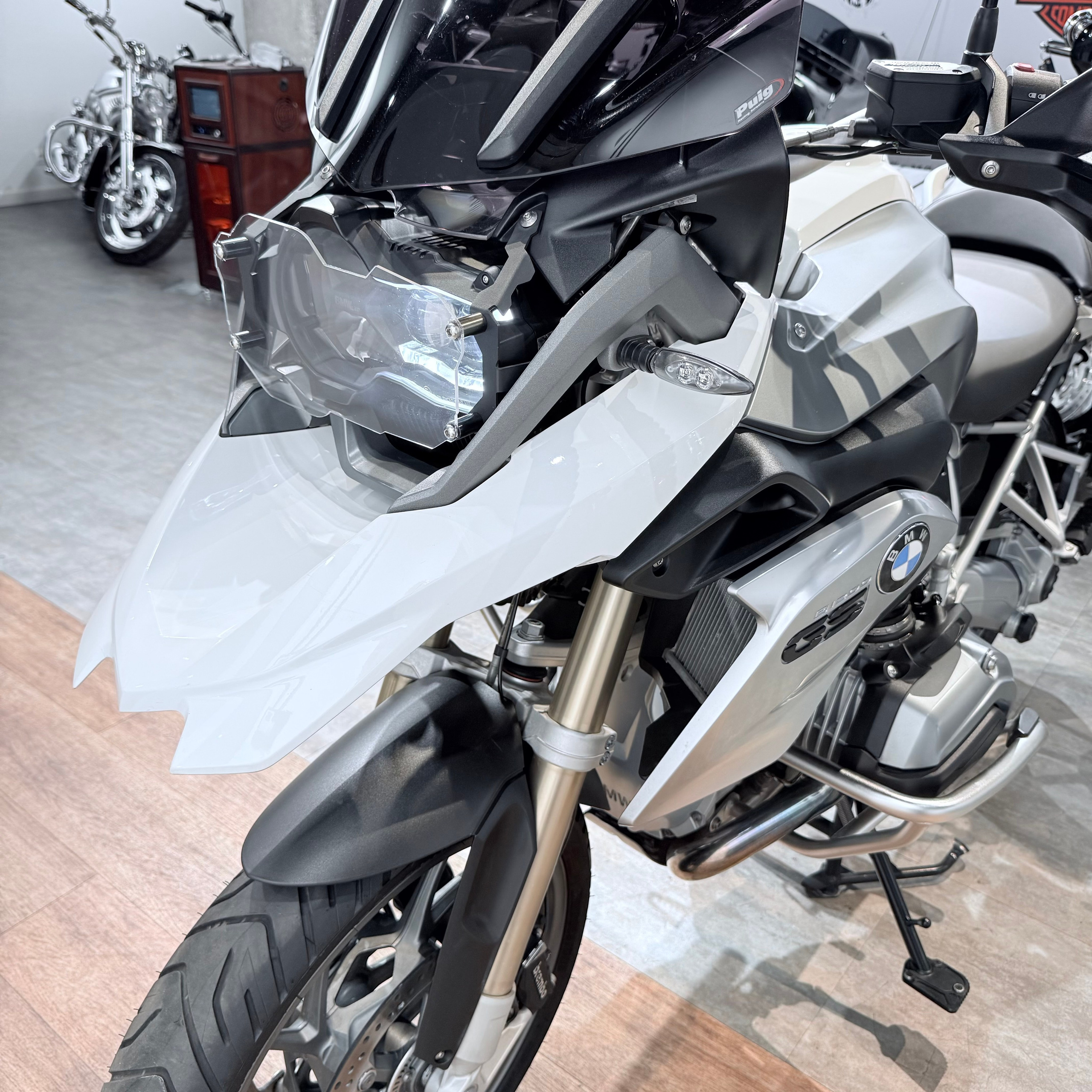 2013 ВМW R1200GS Alpine White. Hello Davidson, Москва. Только хорошие мотоциклы…