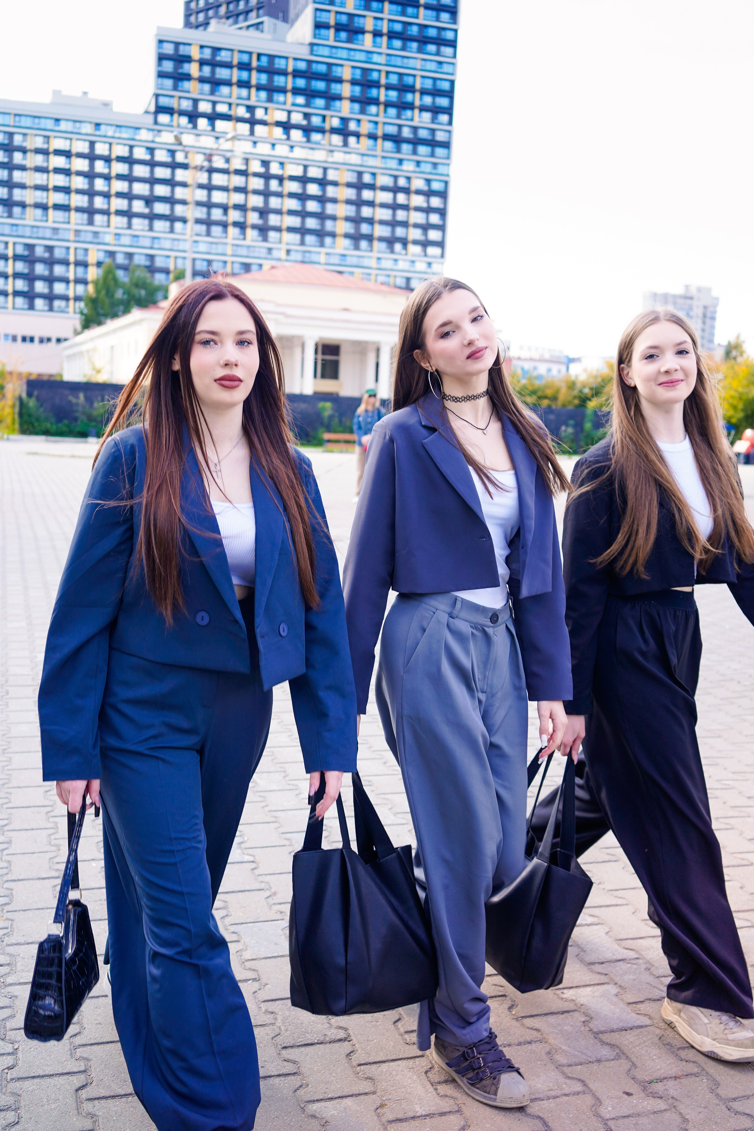 Выпускные альбомы, гимназия № 40, 9 класс. Семейный и портретный фотограф в Екатеринбурге Анна Лобанова