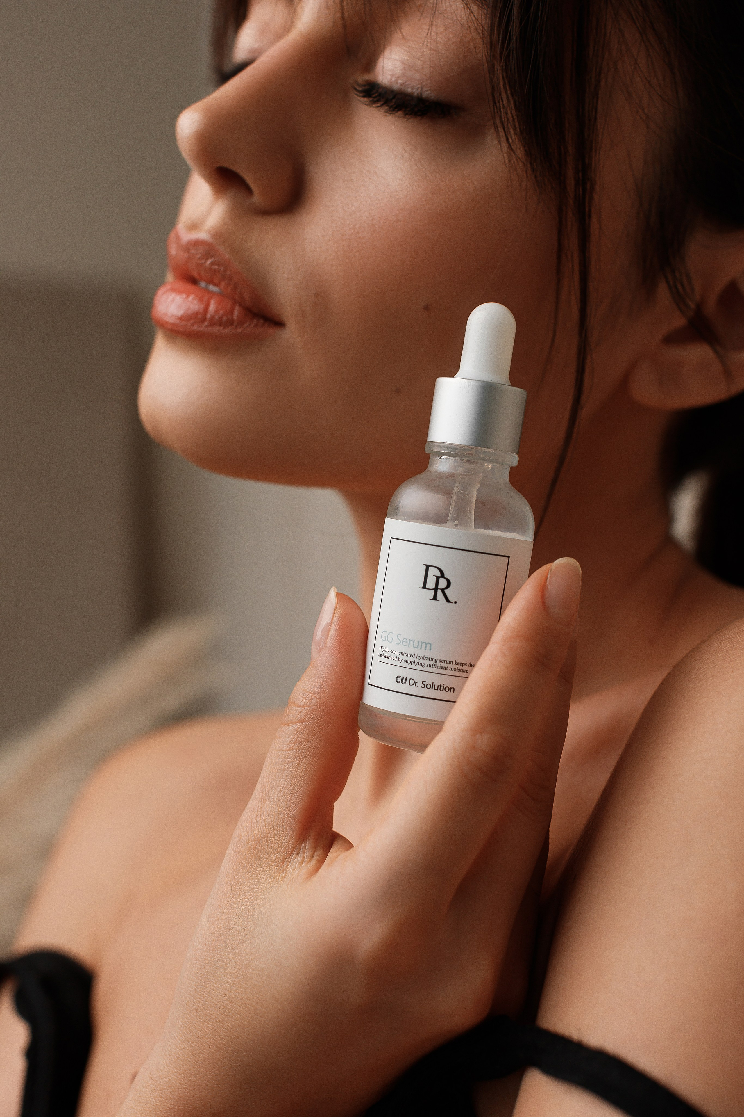 NEVELSKIN. Мария Стеклова контент фотограф и семейный фотограф в Омске и Тюмени