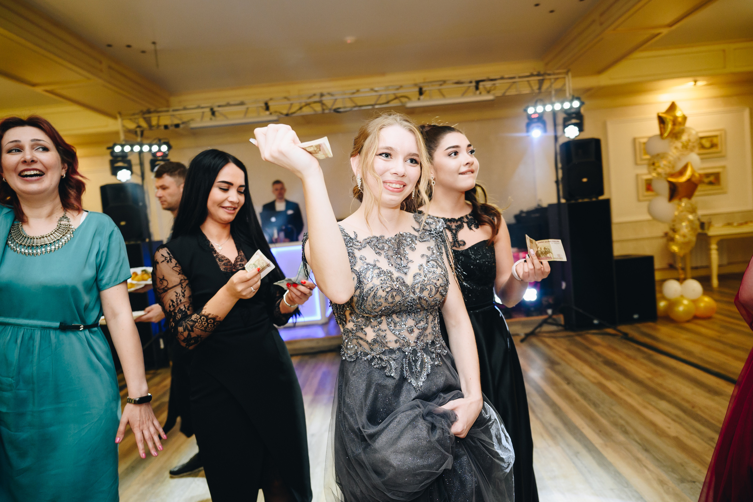 Репортажная съемка Красноярск,  фотосъемка конференций, юбилеев. Юлия Раскова — Портретный и семейный фотограф в Красноярске