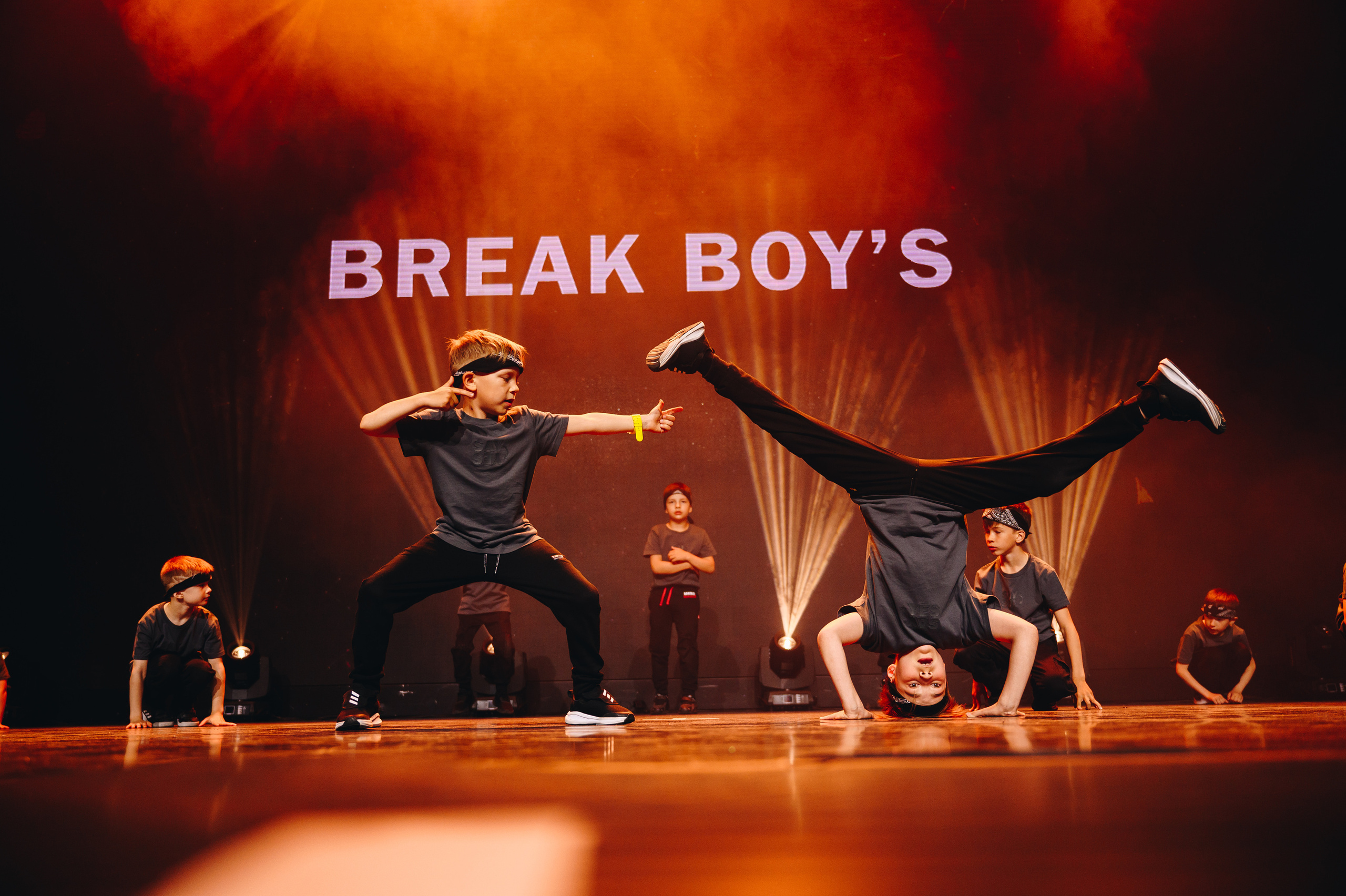 Репортажная съемка Красноярск,  фотосъемка конференций, юбилеев. Юлия Раскова — Портретный и семейный фотограф в Красноярске