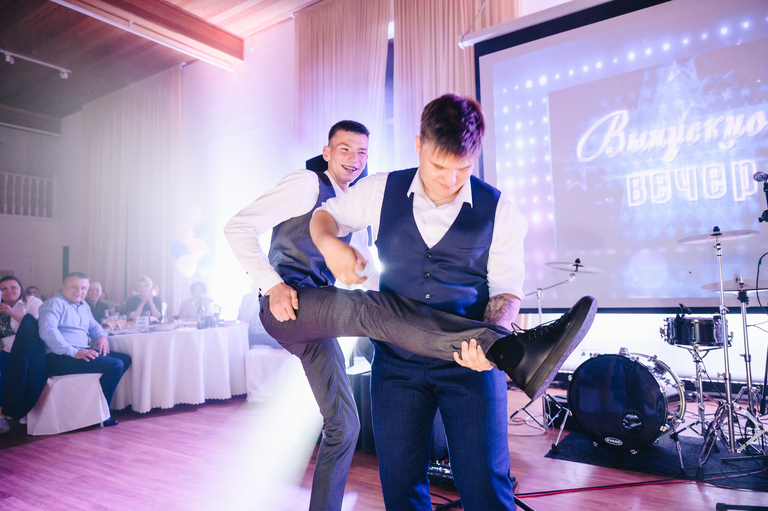 Репортажная съемка Красноярск,  фотосъемка конференций, юбилеев. Юлия Раскова — Портретный и семейный фотограф в Красноярске