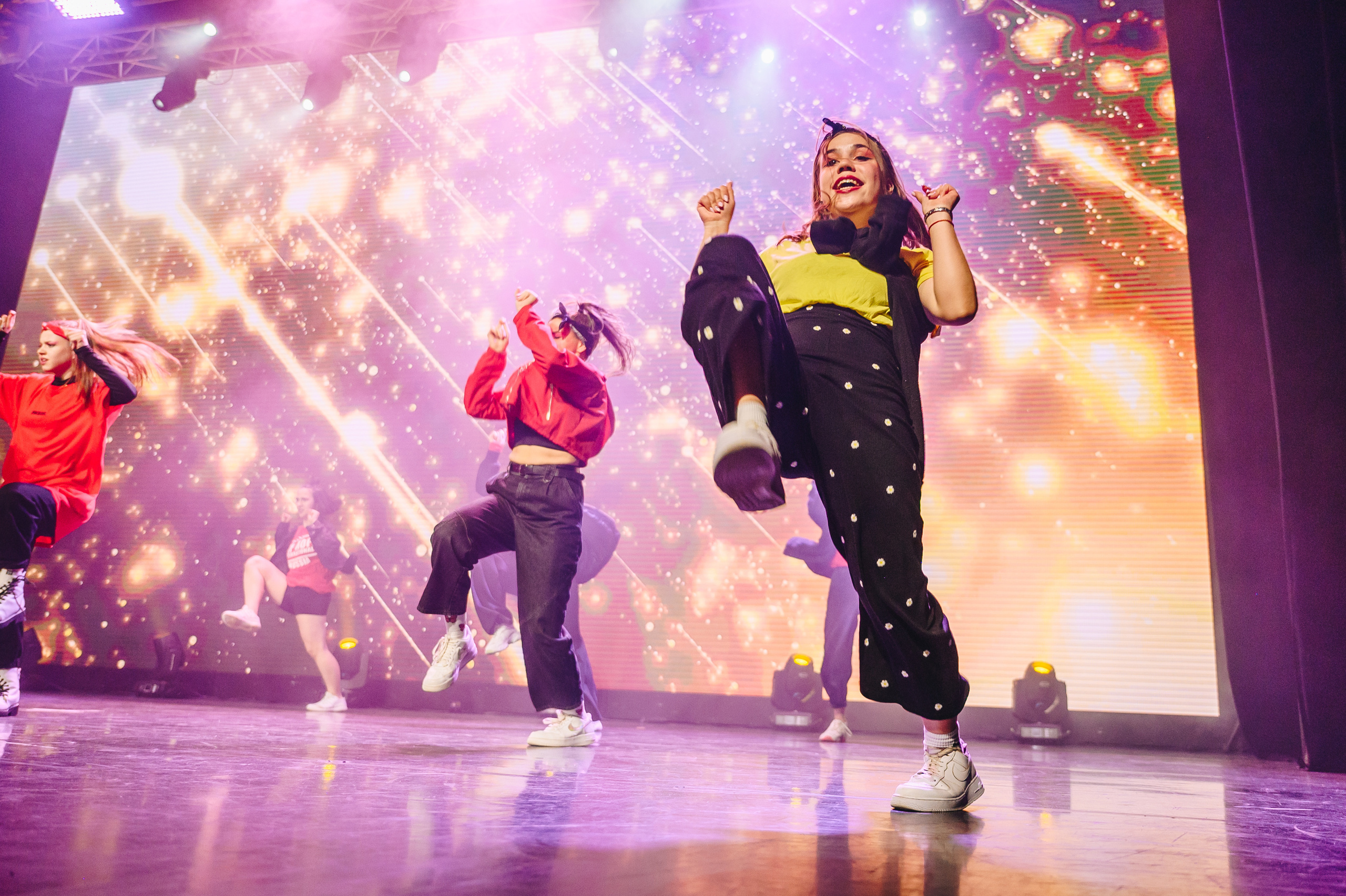 Репортажная съемка Красноярск,  фотосъемка конференций, юбилеев. Юлия Раскова — Портретный и семейный фотограф в Красноярске