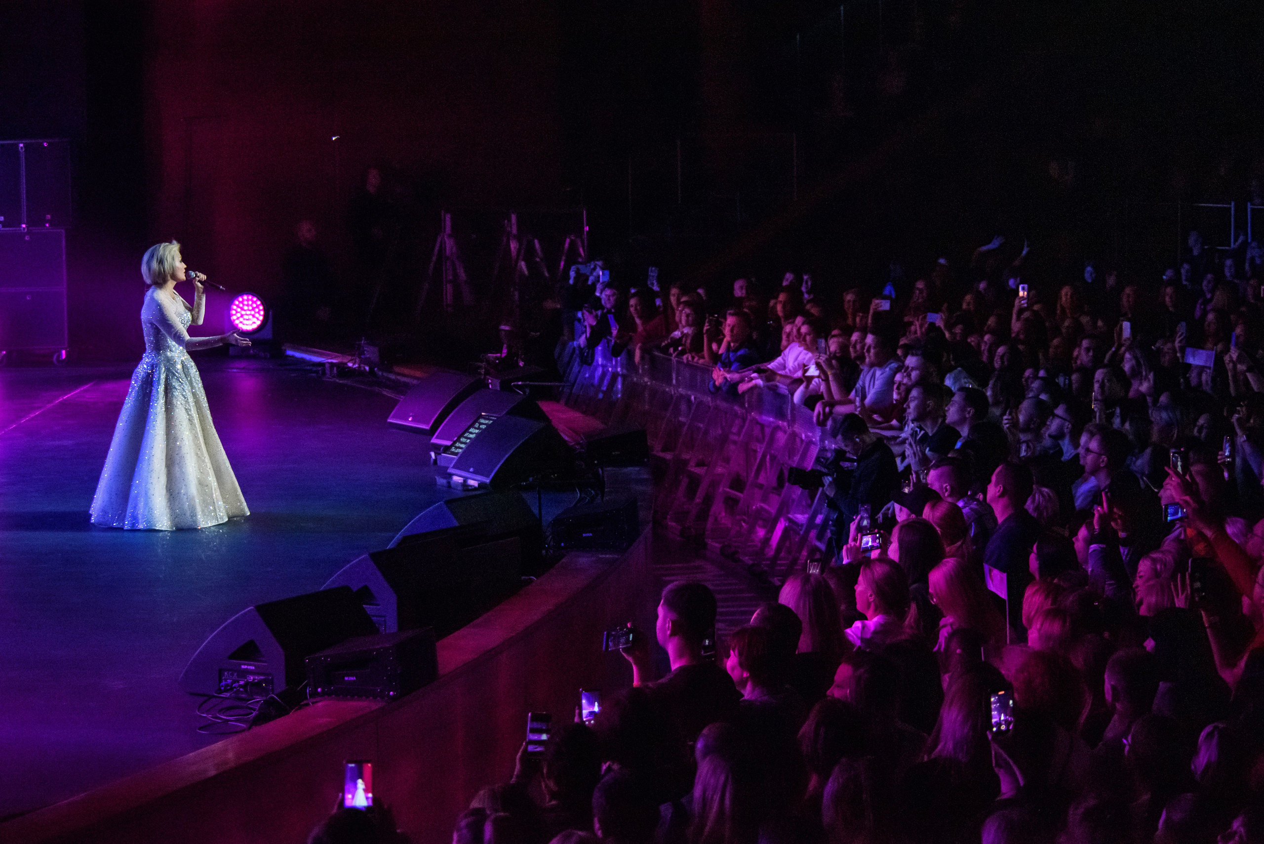 Юбилейный концерт Татьяны Булановой — Крокус Сити Холл — «Имена на все времена». Бренд-фотограф для экспертов и блогеров в Москве Влада Горбовская