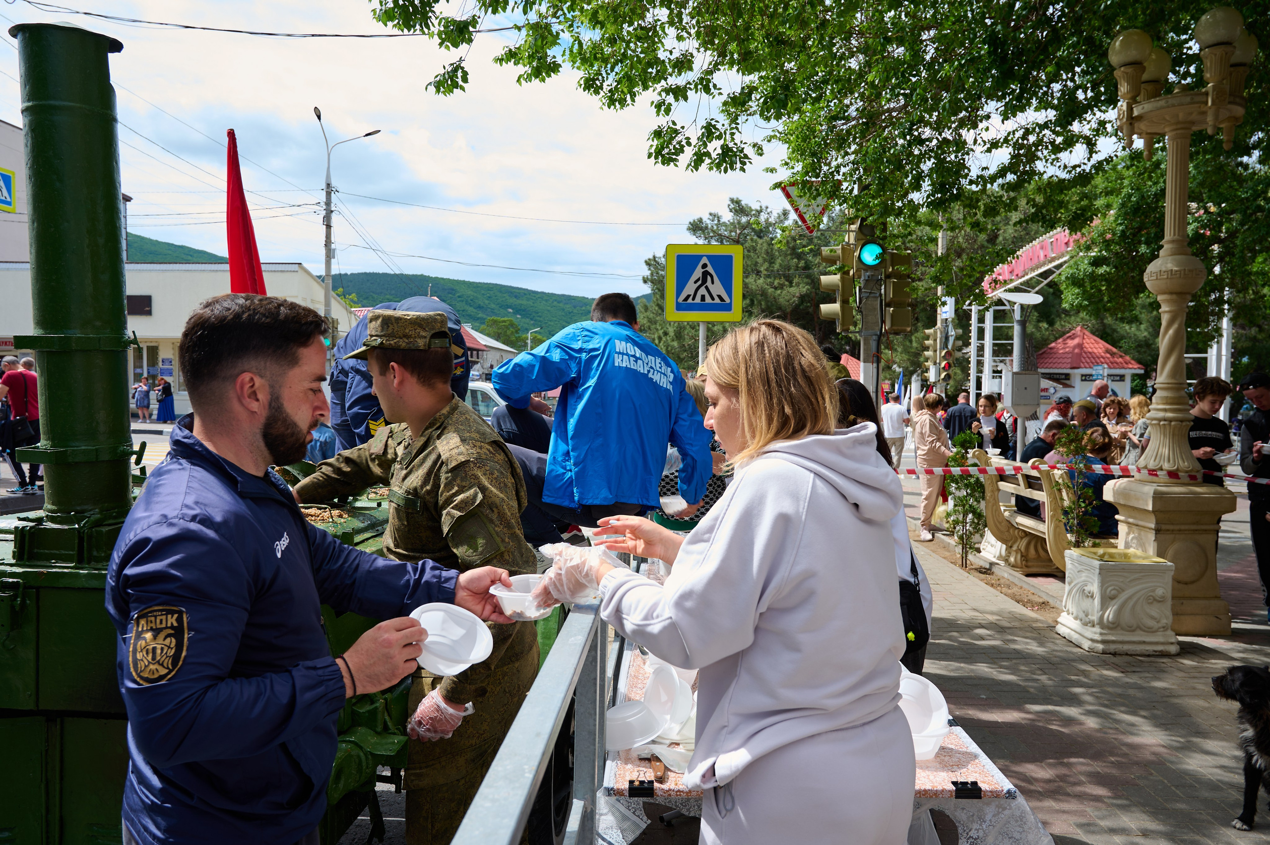Митинг 9 мая. Жизнь курорта Кабардинка в фотографиях
