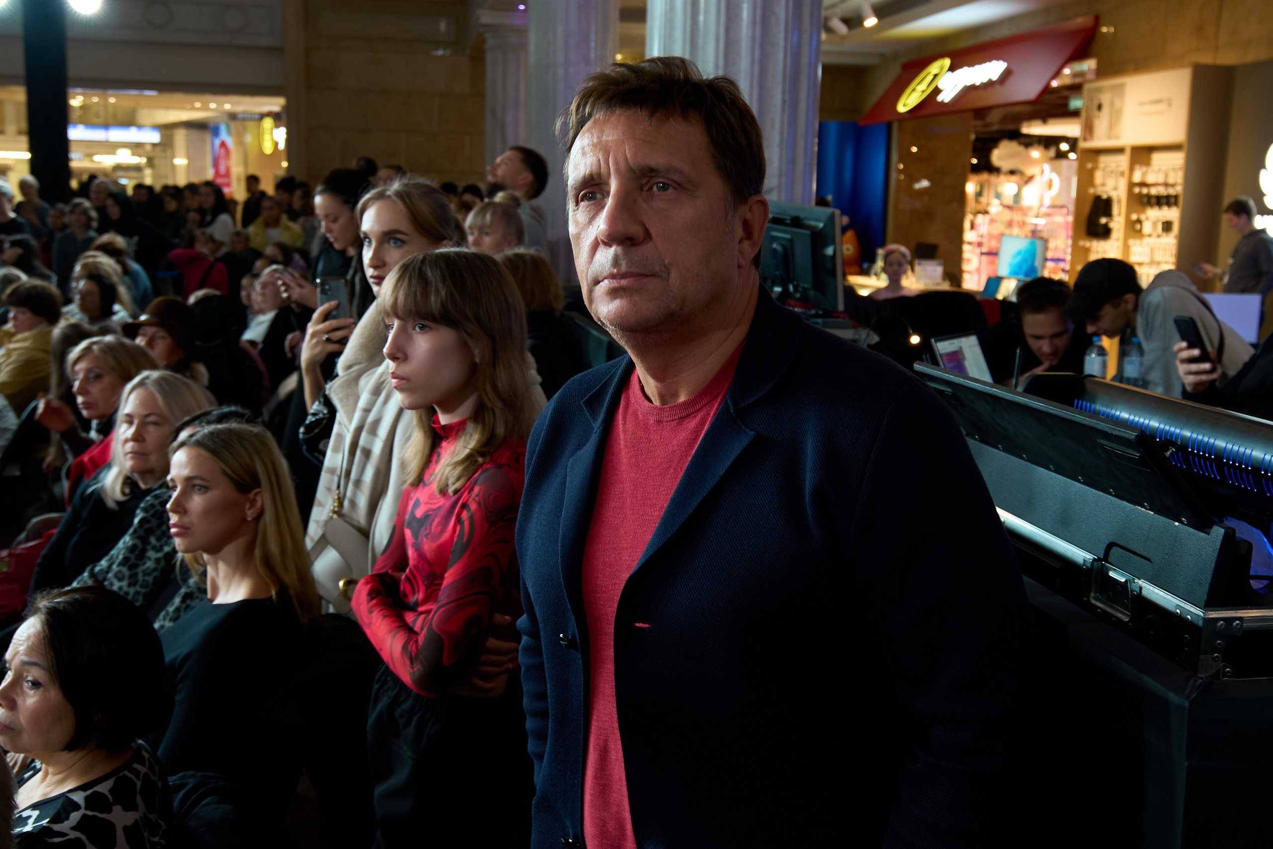 Событийный репортажный фотограф в Москве, цены и бронирование даты. Репортажный ивент фотограф в Москве Александр Гладкий