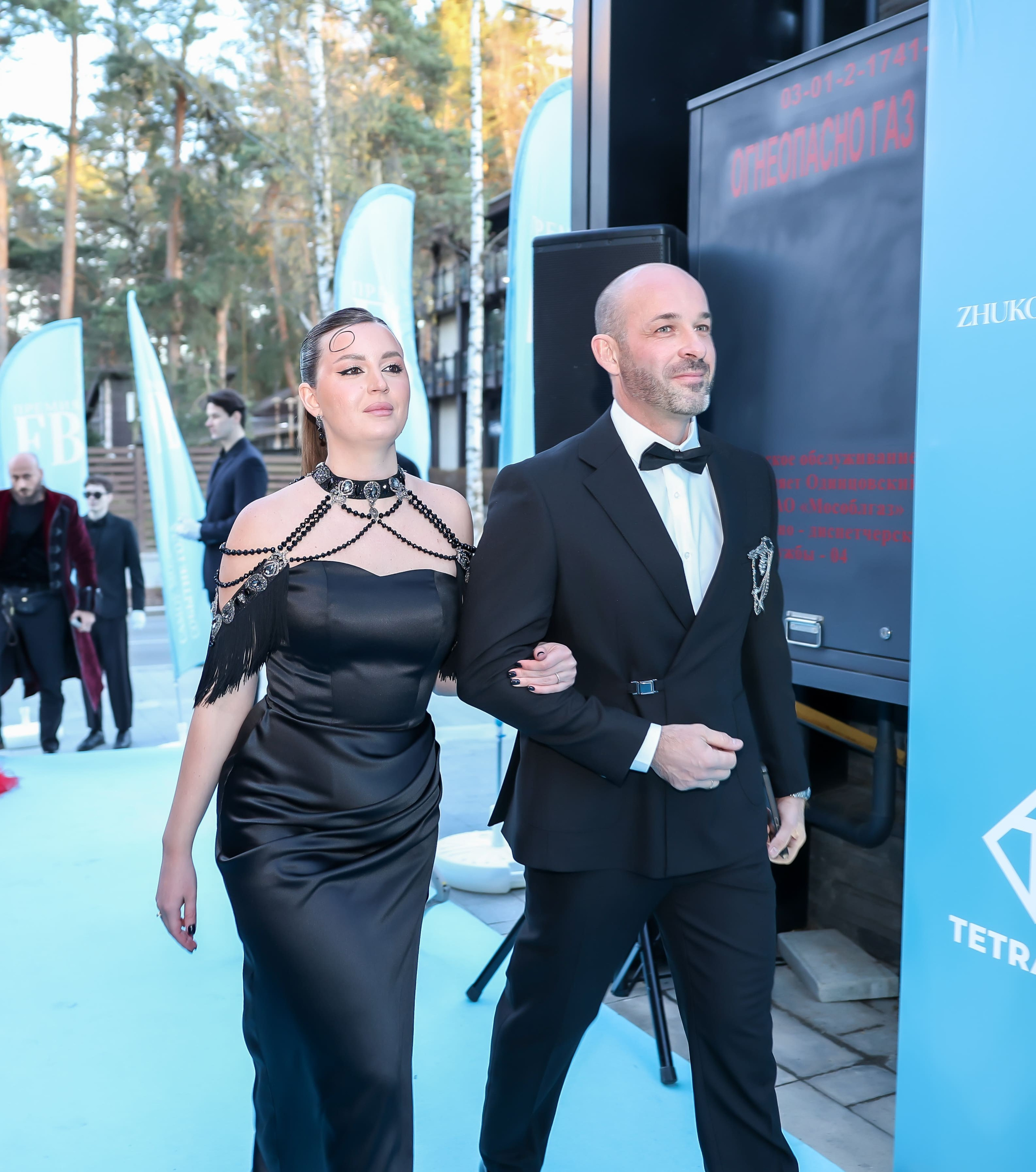 пара на светском мероприятии, премия FB «Женщина года 2026», красная дорожка, фотограф Москва