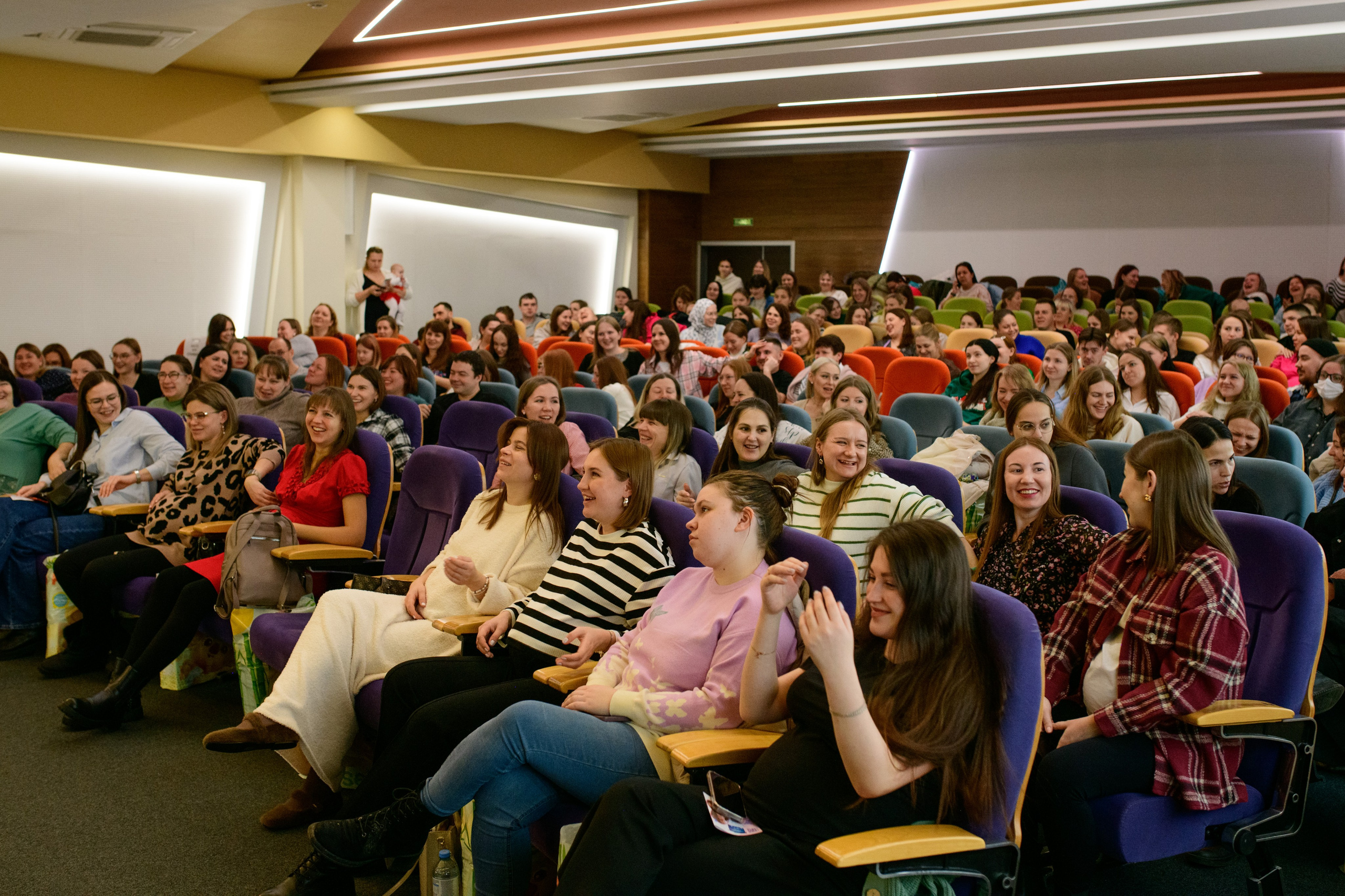 Фотоотчет праздника материнства ноябрь 2024 г. Профессиональный фотограф Елена Красилина г.Ярославль, г. Рыбинск