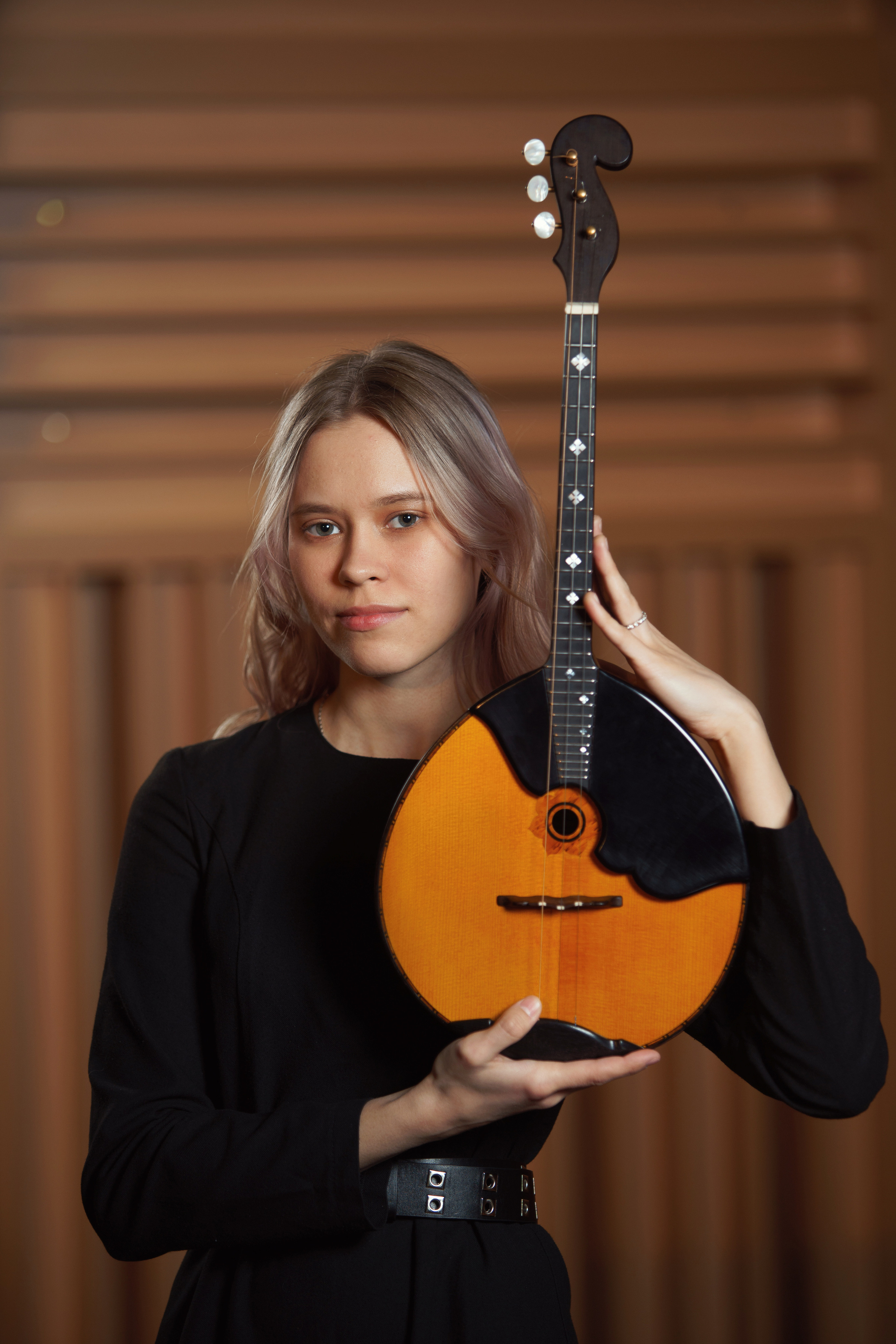 Фотоальбом для выпускников Новосибирской специальной музыкальной школы. Фотомастерская Воробьевых