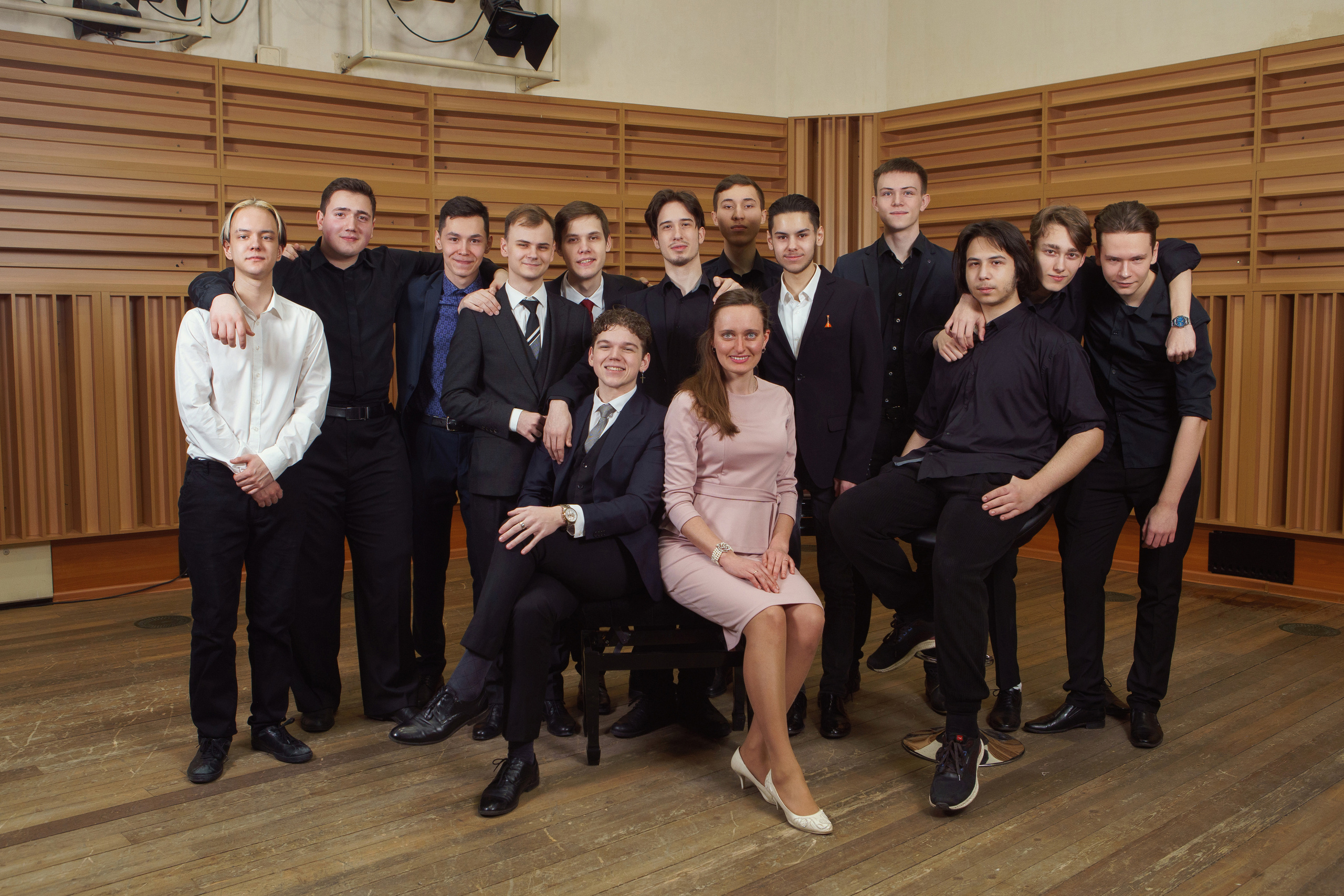 Фотоальбом для выпускников Новосибирской специальной музыкальной школы. Фотомастерская Воробьевых