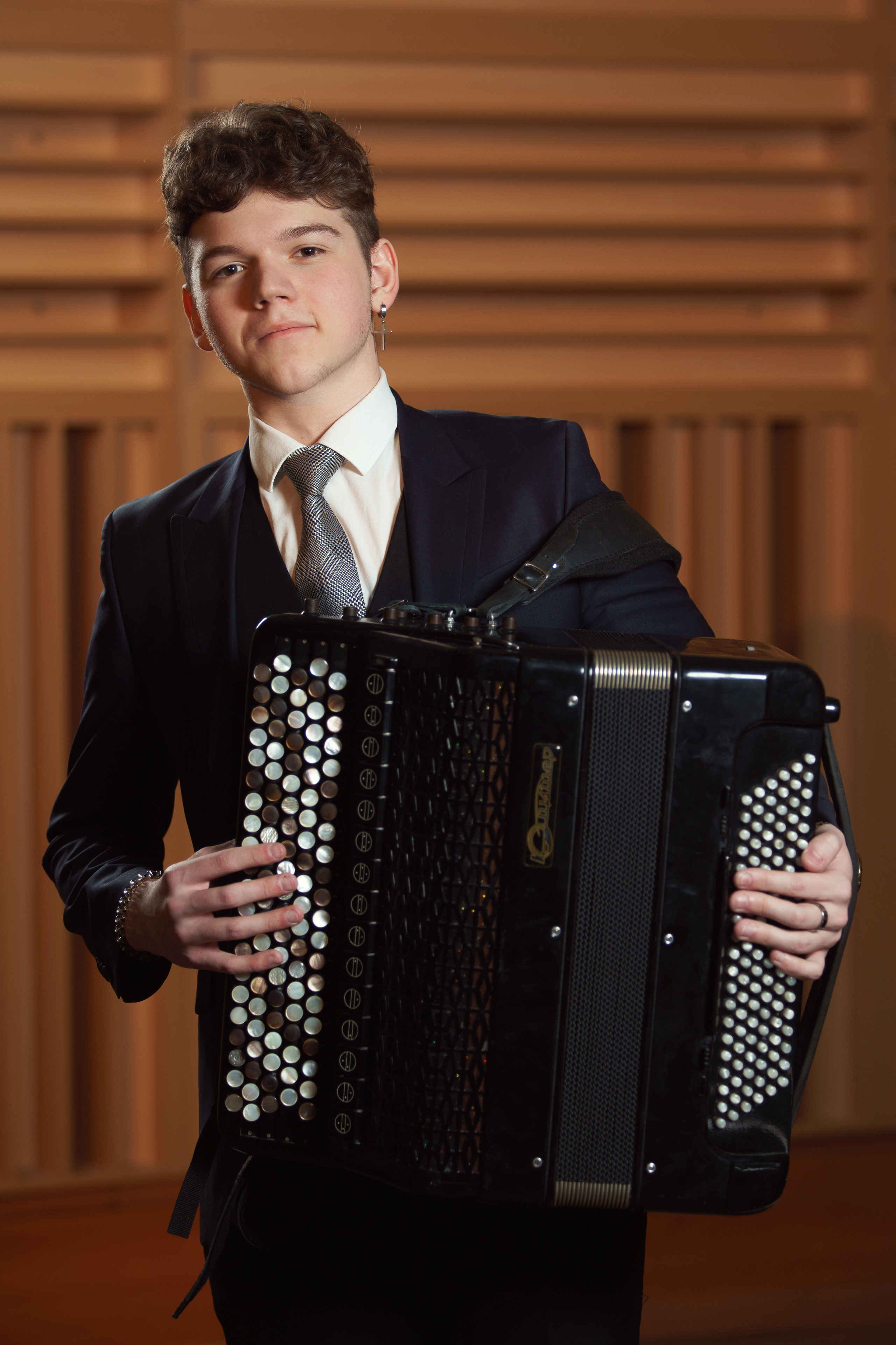 Фотоальбом для выпускников Новосибирской специальной музыкальной школы. Фотомастерская Воробьевых