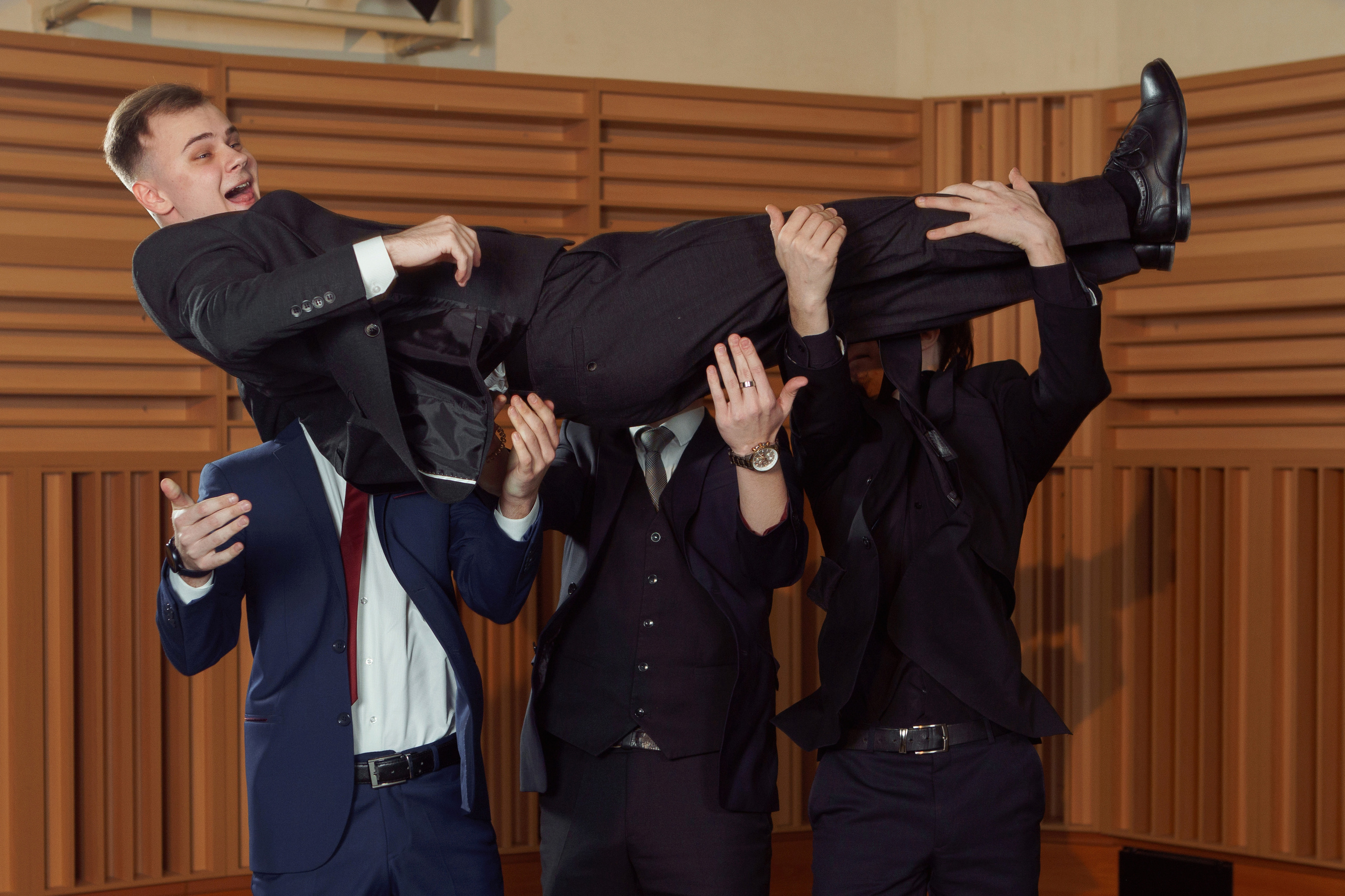 Фотоальбом для выпускников Новосибирской специальной музыкальной школы. Фотомастерская Воробьевых