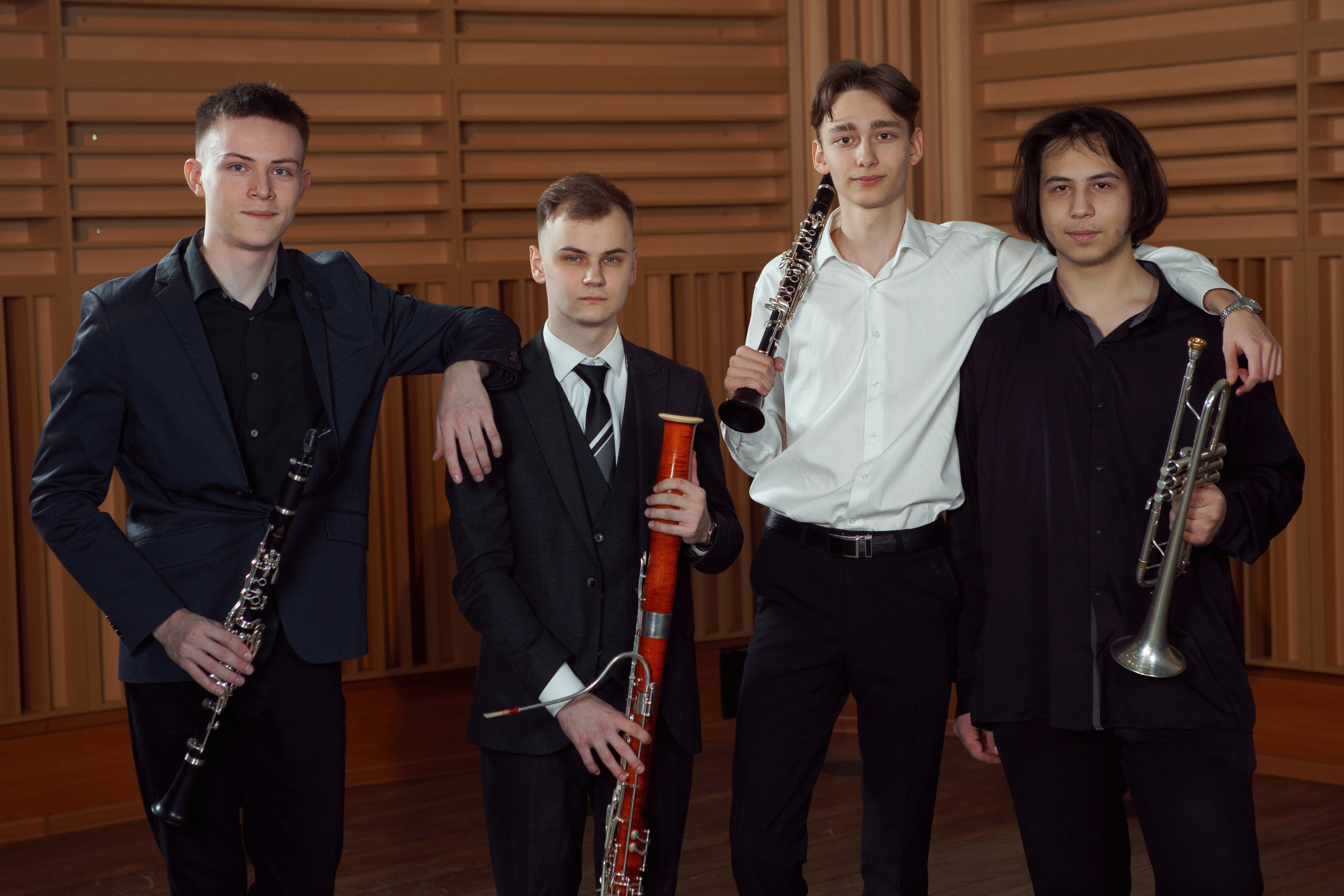 Фотоальбом для выпускников Новосибирской специальной музыкальной школы. Фотомастерская Воробьевых