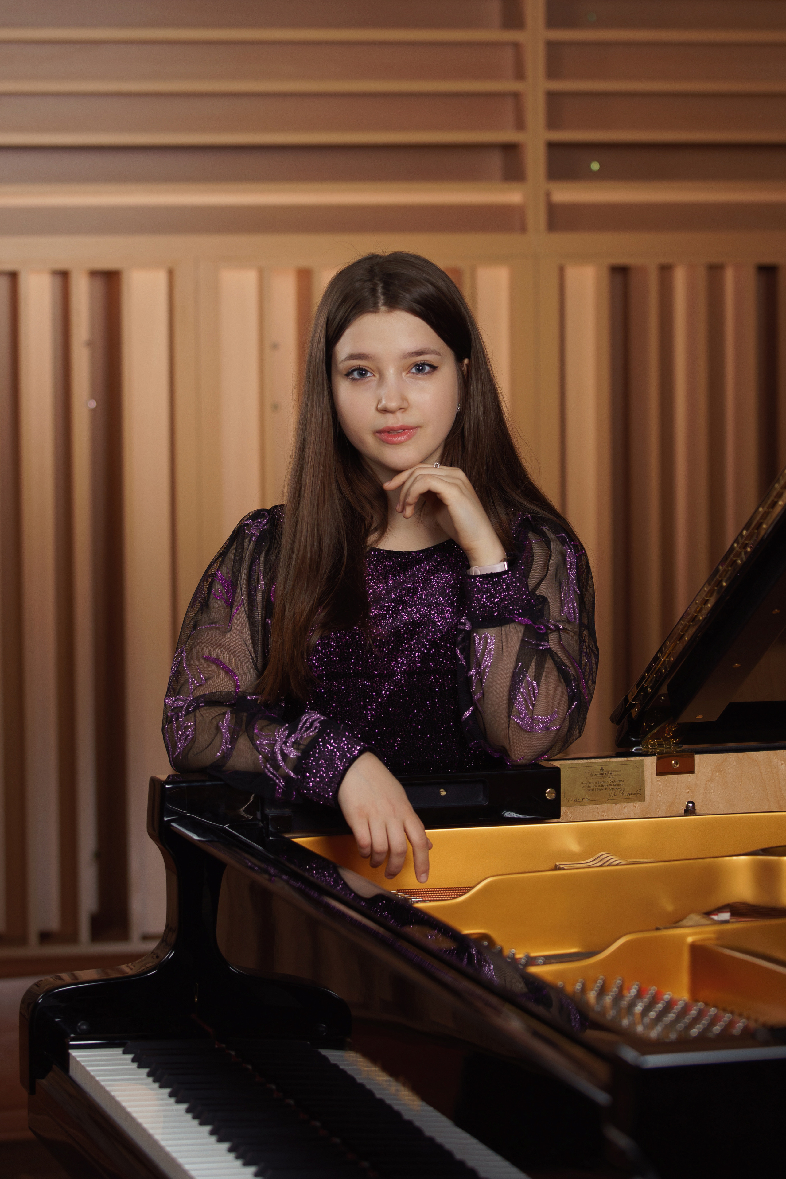 Фотоальбом для выпускников Новосибирской специальной музыкальной школы. Фотомастерская Воробьевых