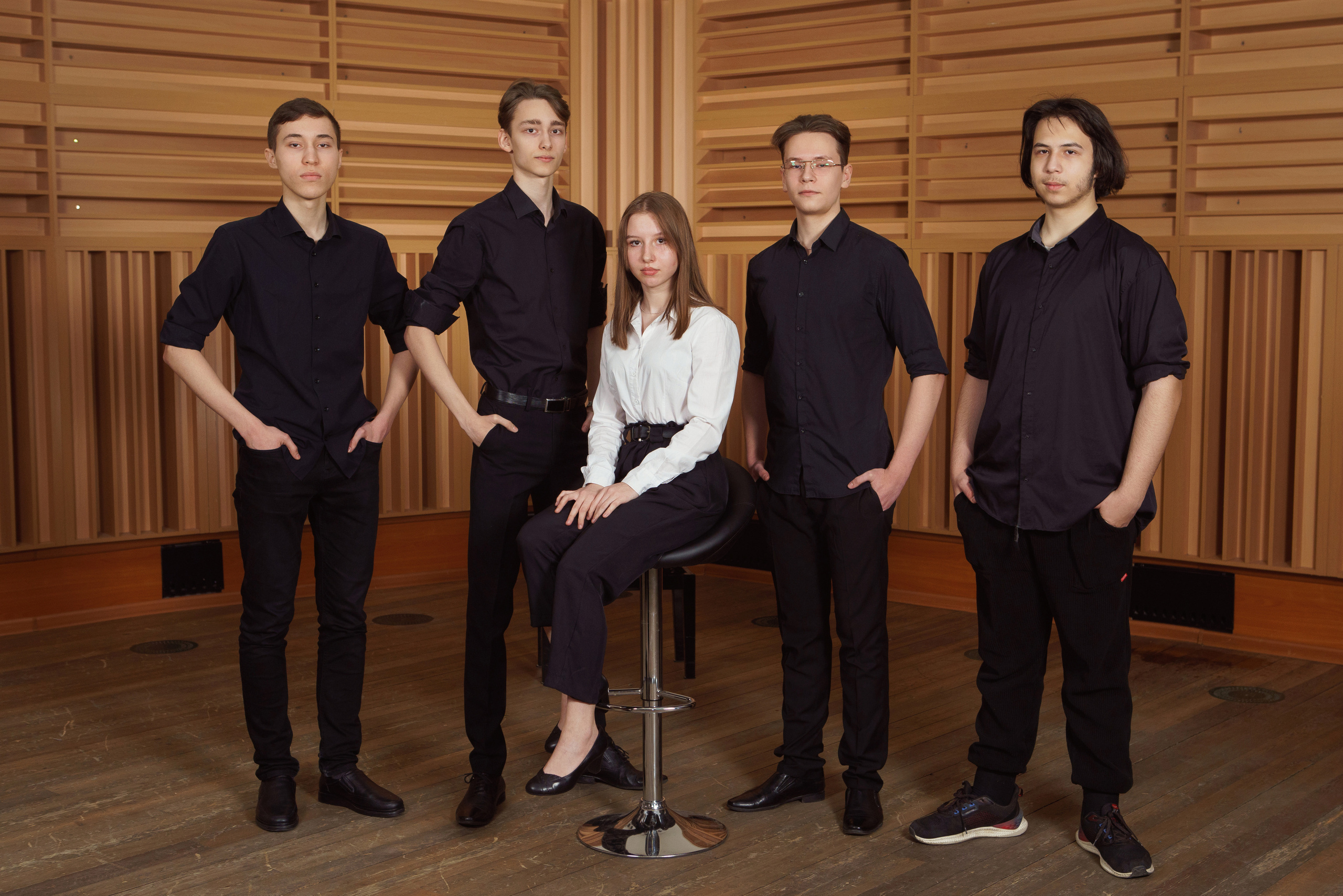 Фотоальбом для выпускников Новосибирской специальной музыкальной школы. Фотомастерская Воробьевых