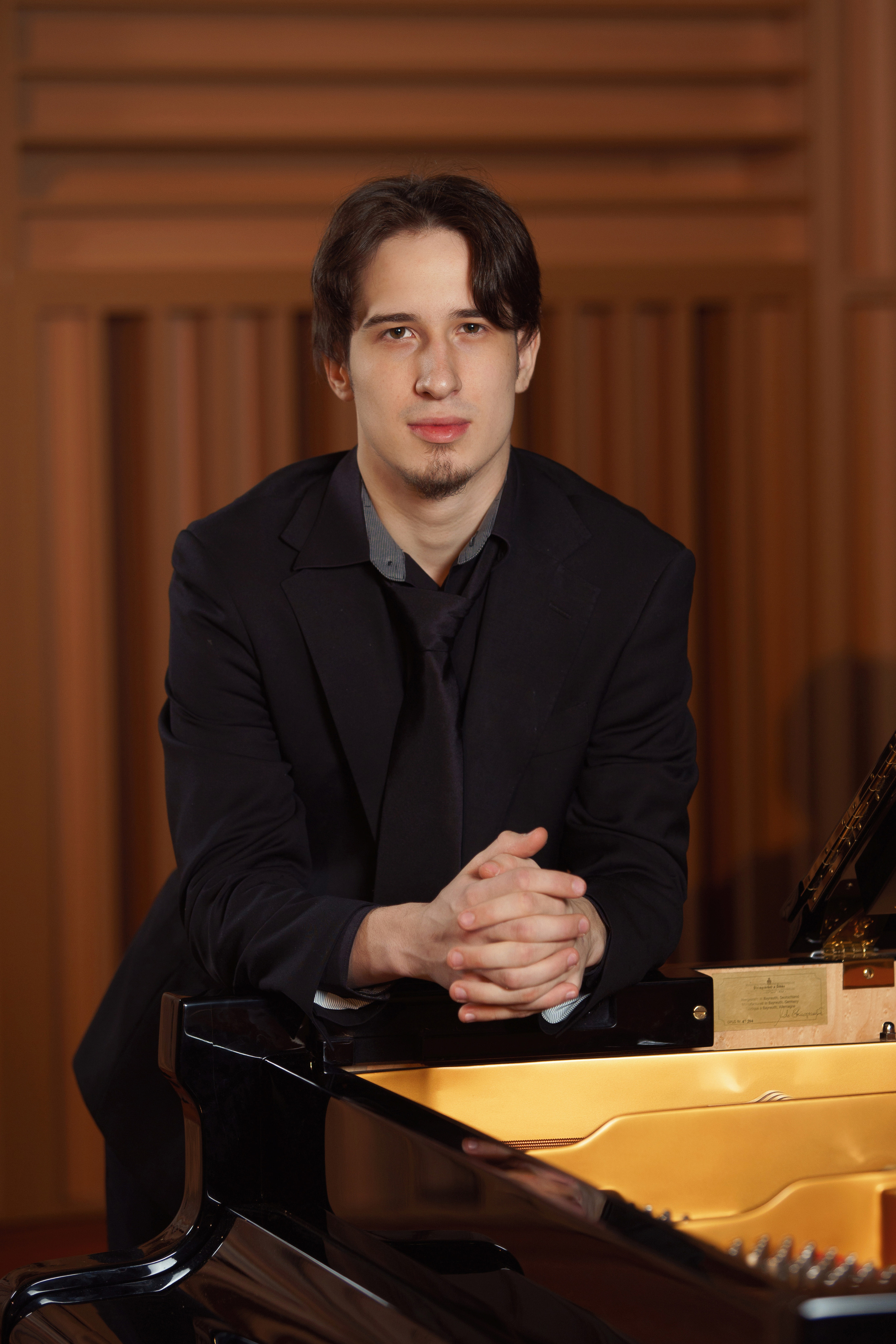 Фотоальбом для выпускников Новосибирской специальной музыкальной школы. Фотомастерская Воробьевых