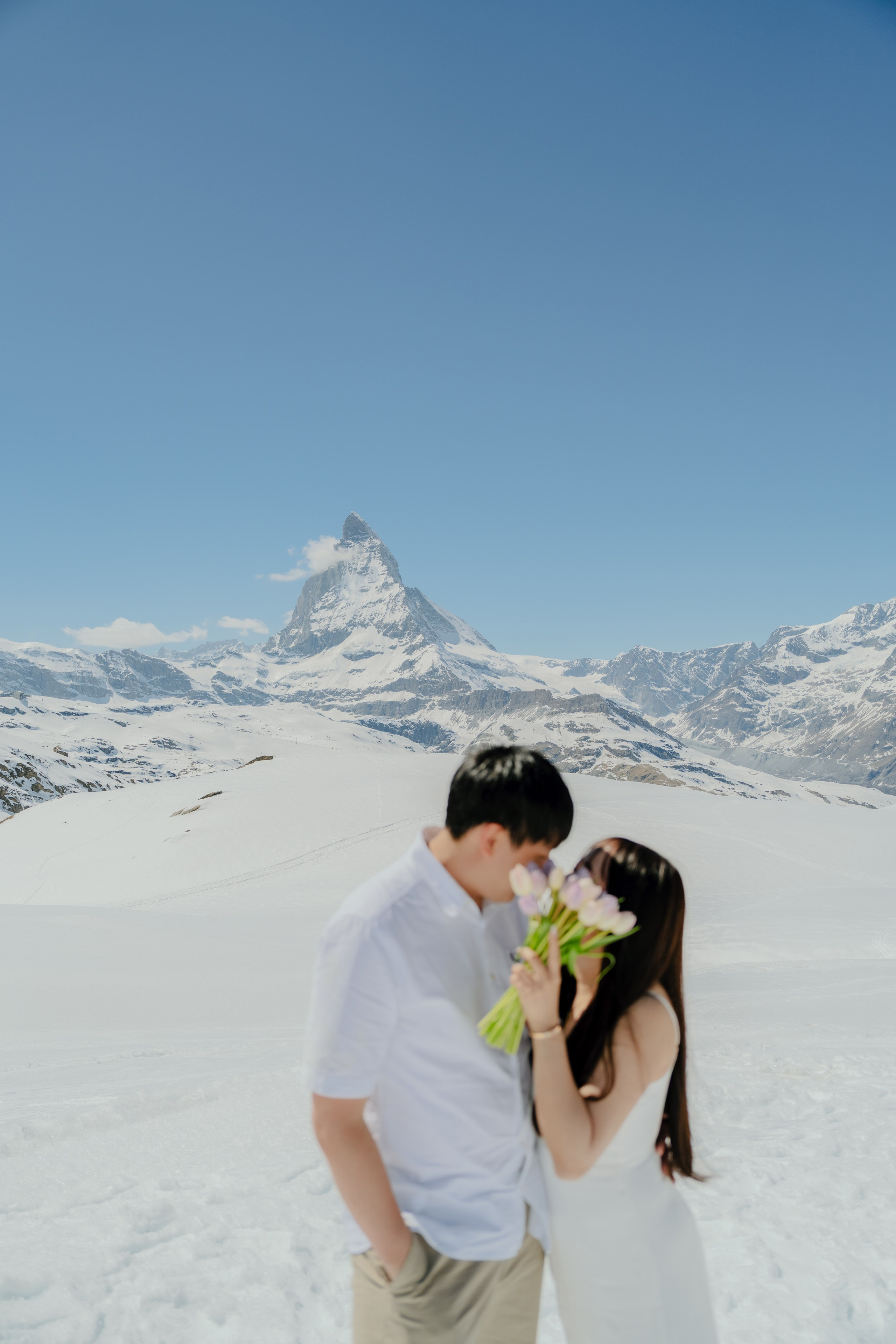 Wedding Photography elopement in Switzerland Europe. Professional Wedding Photographer Geneva & Romande Switzerland | Tanya Creator