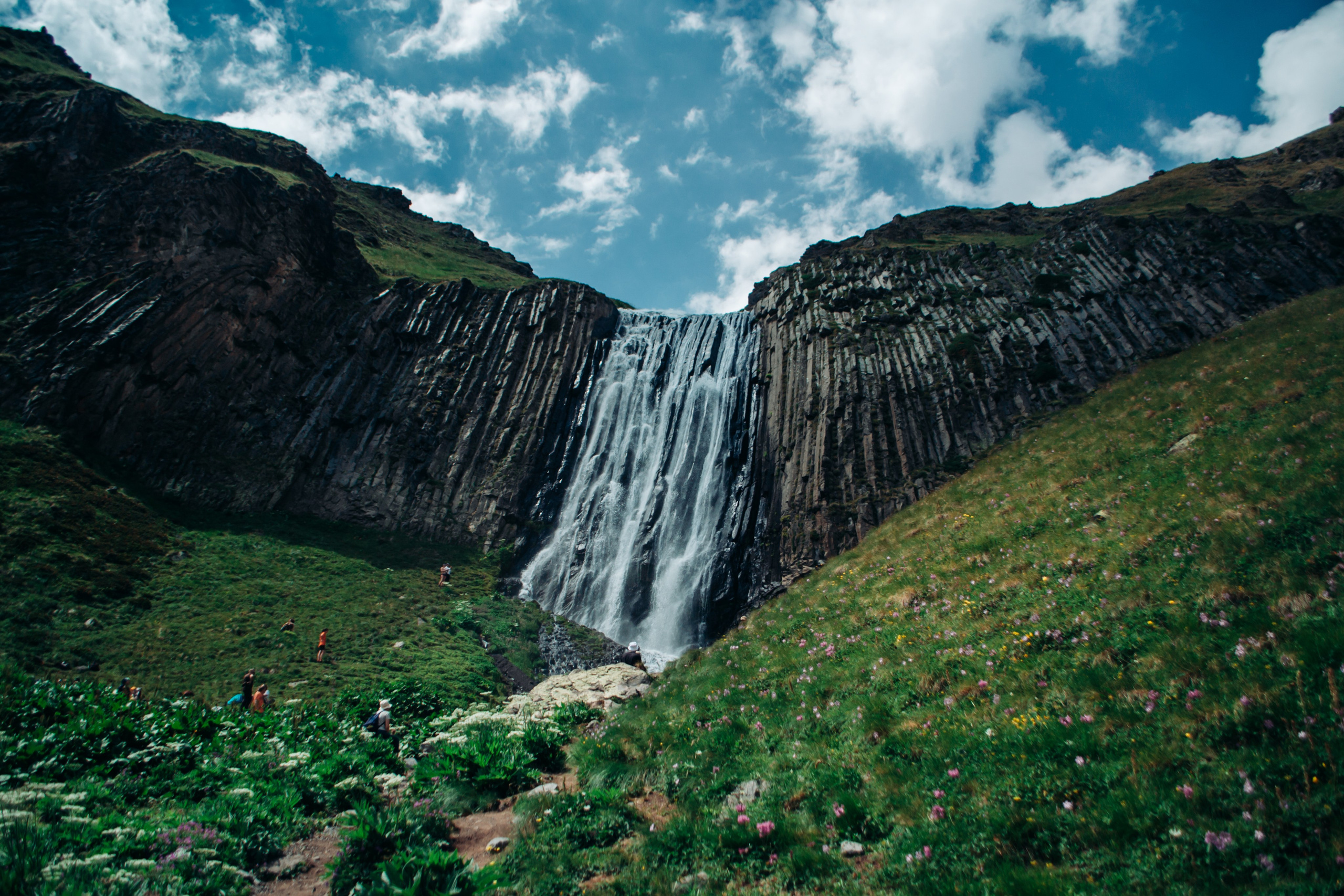 Водопад Терскол. Фотограф Настя | Экспедиции и лайфстайл