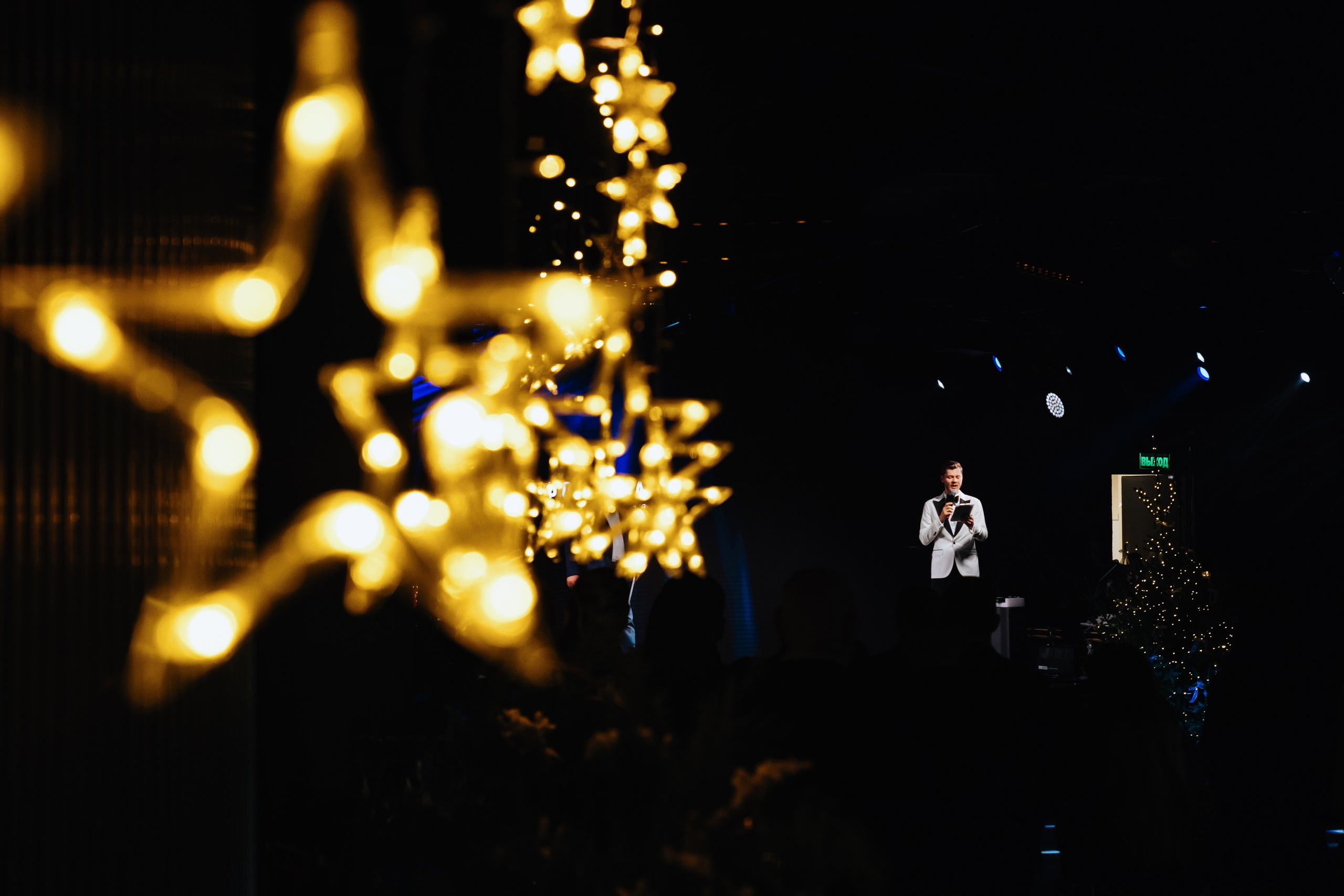 Профессиональный фотограф на новогодний корпоратив | Антон Матвеев Фотограф. Свадебный фотограф в Москве | Антон Матвеев