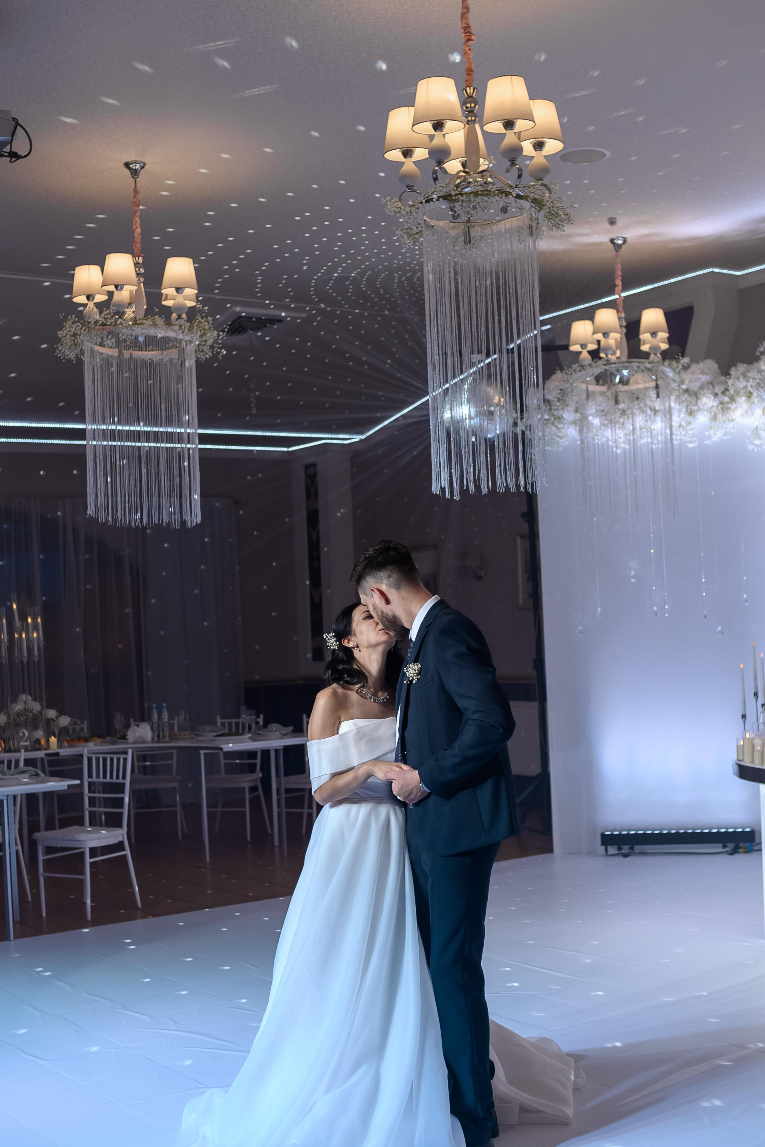 Свадьба, полный день. Юлия Басня семейный и свадебный фотограф в Донецке