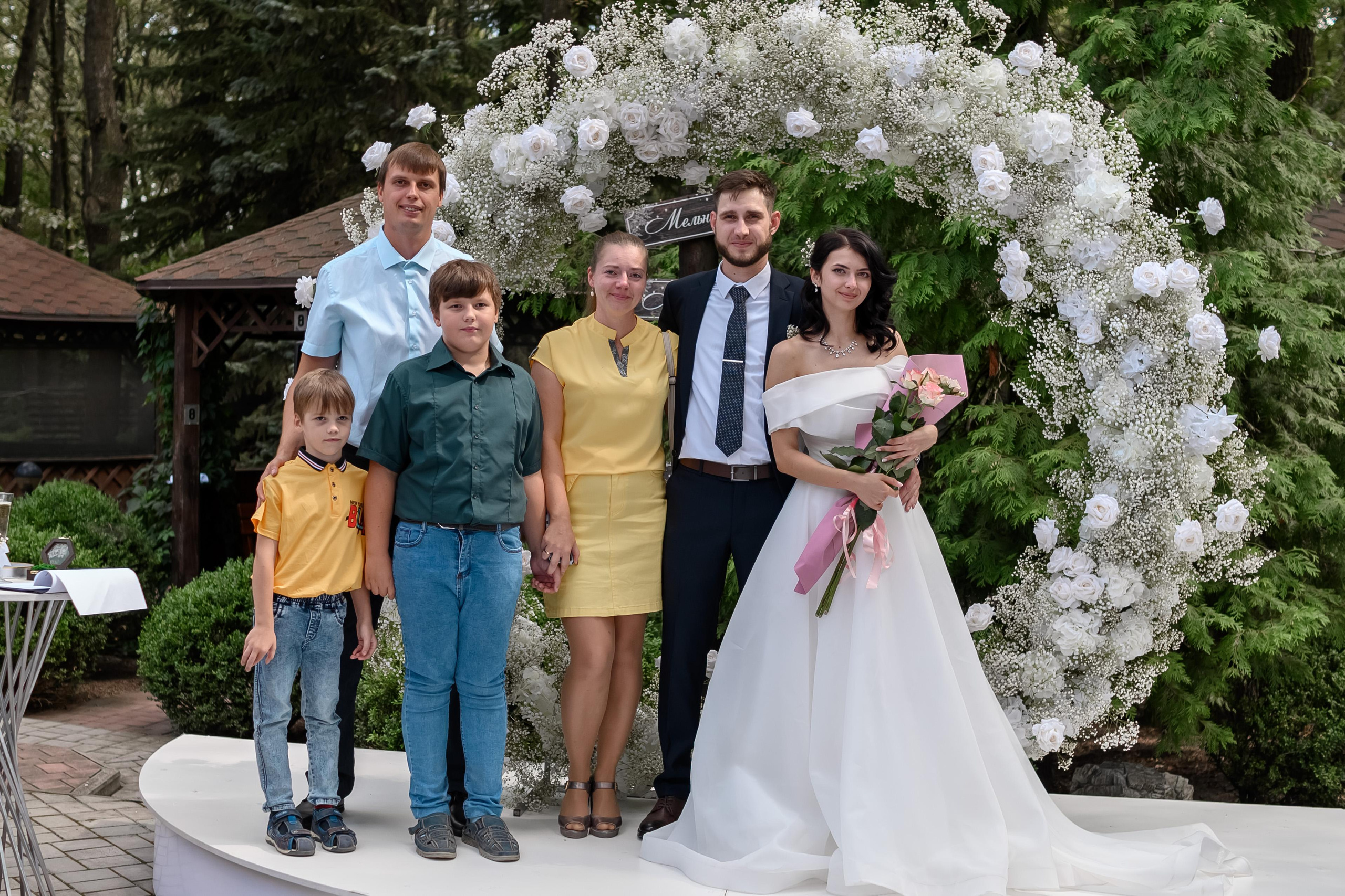 Свадьба, полный день. Юлия Басня семейный и свадебный фотограф в Донецке